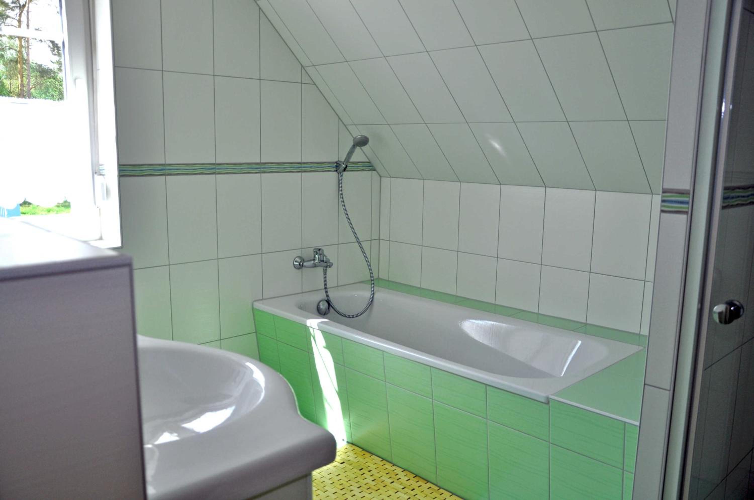 Ferienwohnungen Appartements - Ferienhaus Müritzwelle