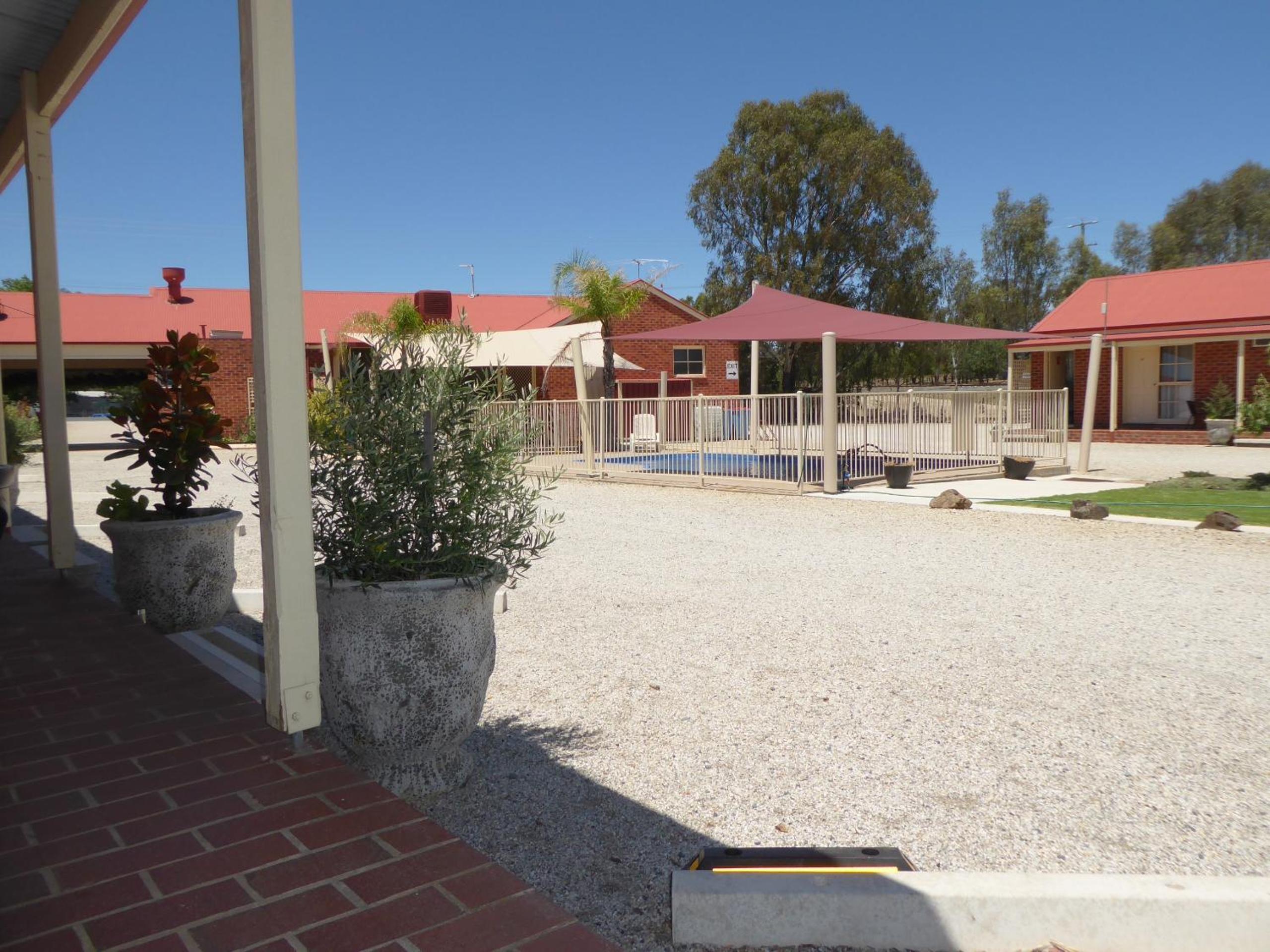The Lydoun Motel
