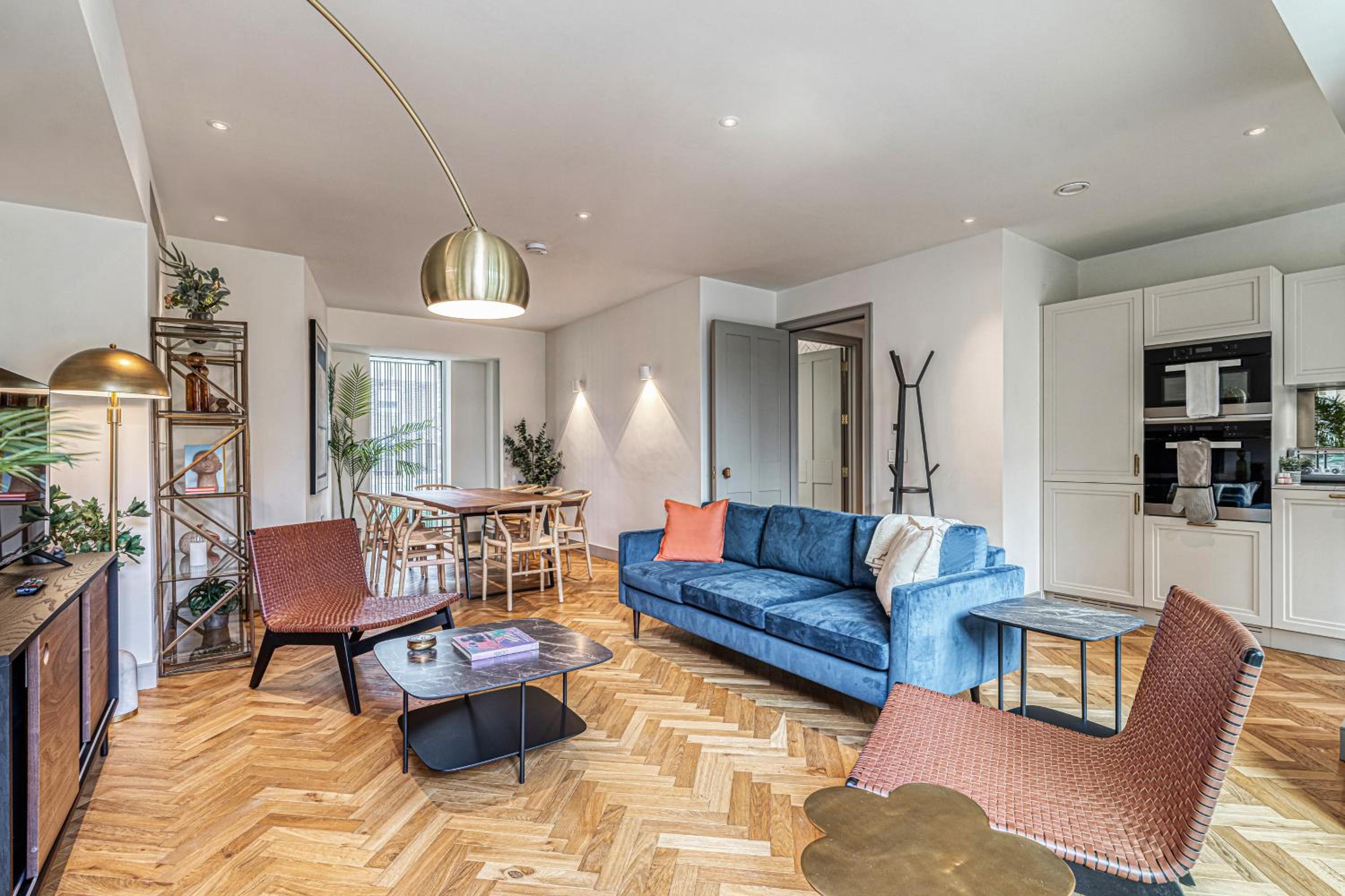 Luxury flats near Big Ben and London Eye