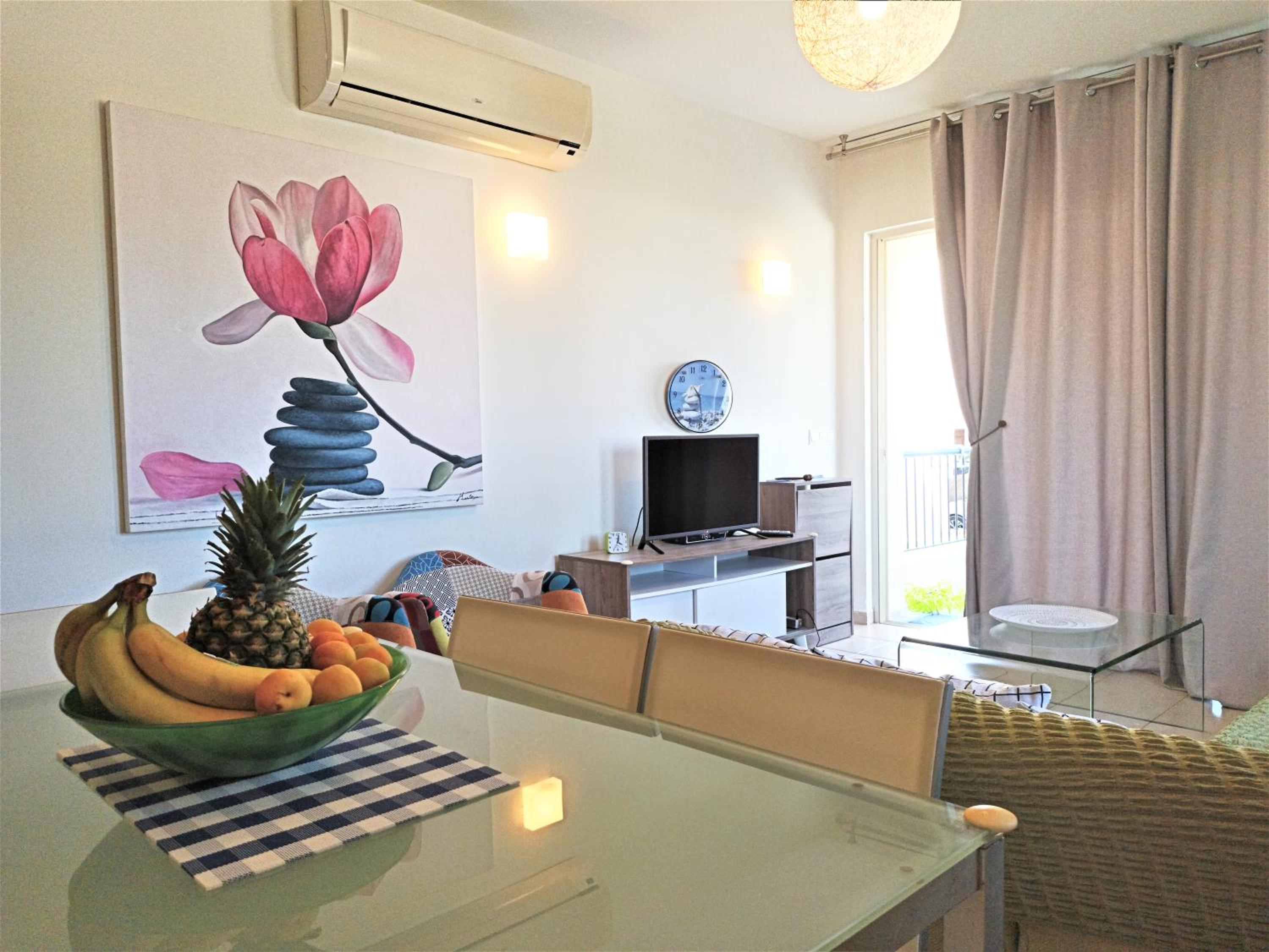 Infinity Night Villa