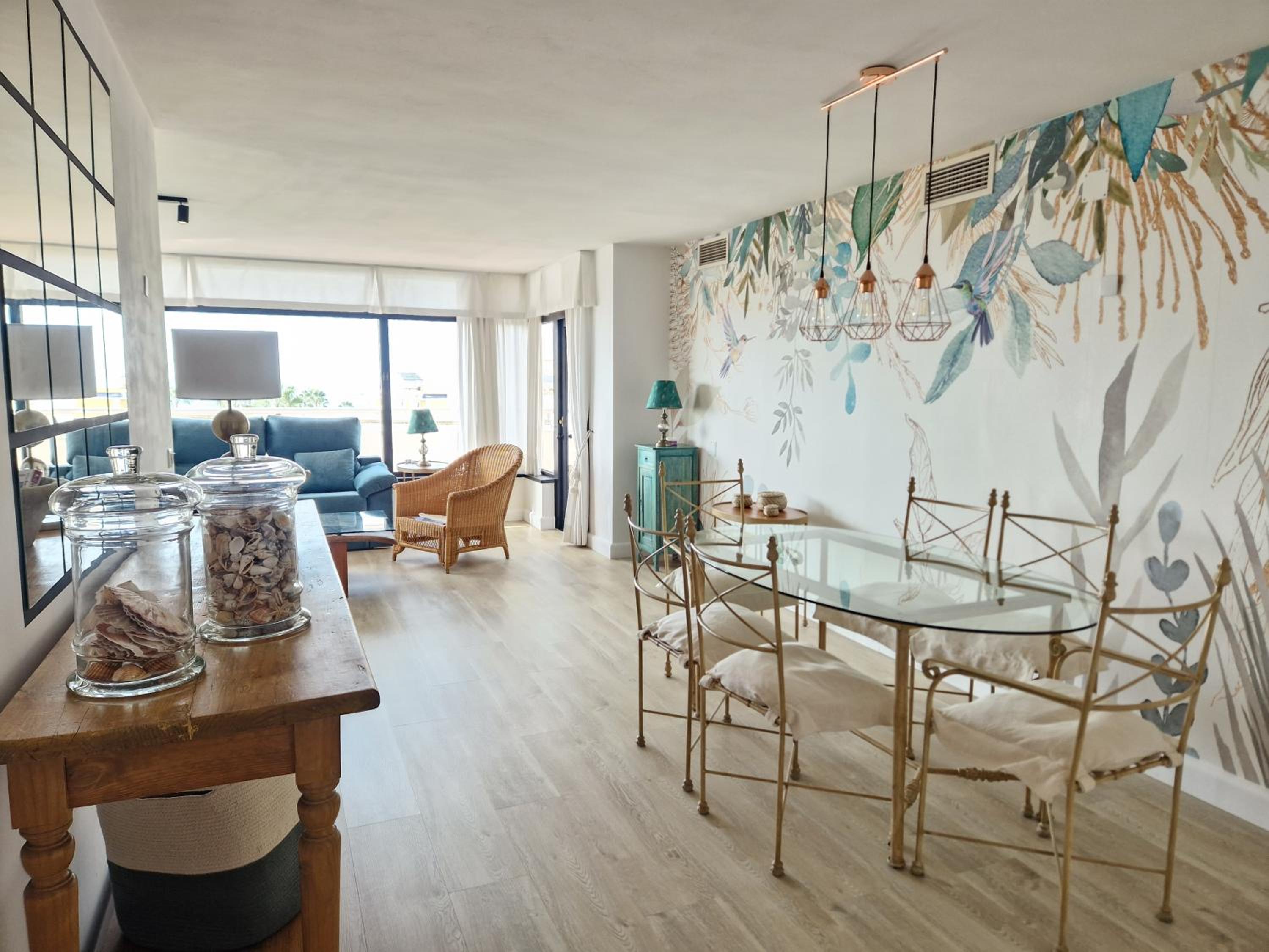 Apartamento primera linea playa photo 5