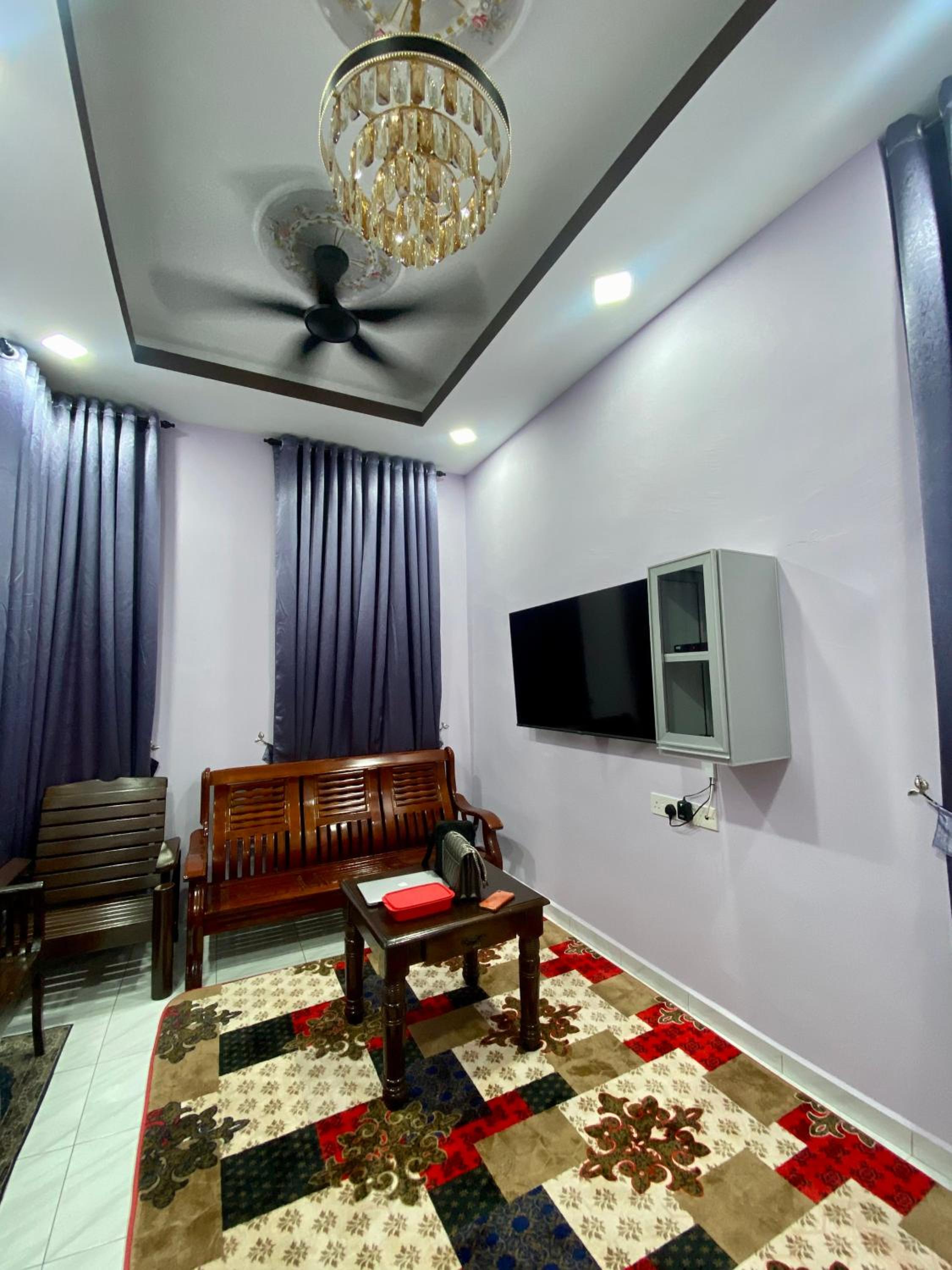 Sheri homestay
