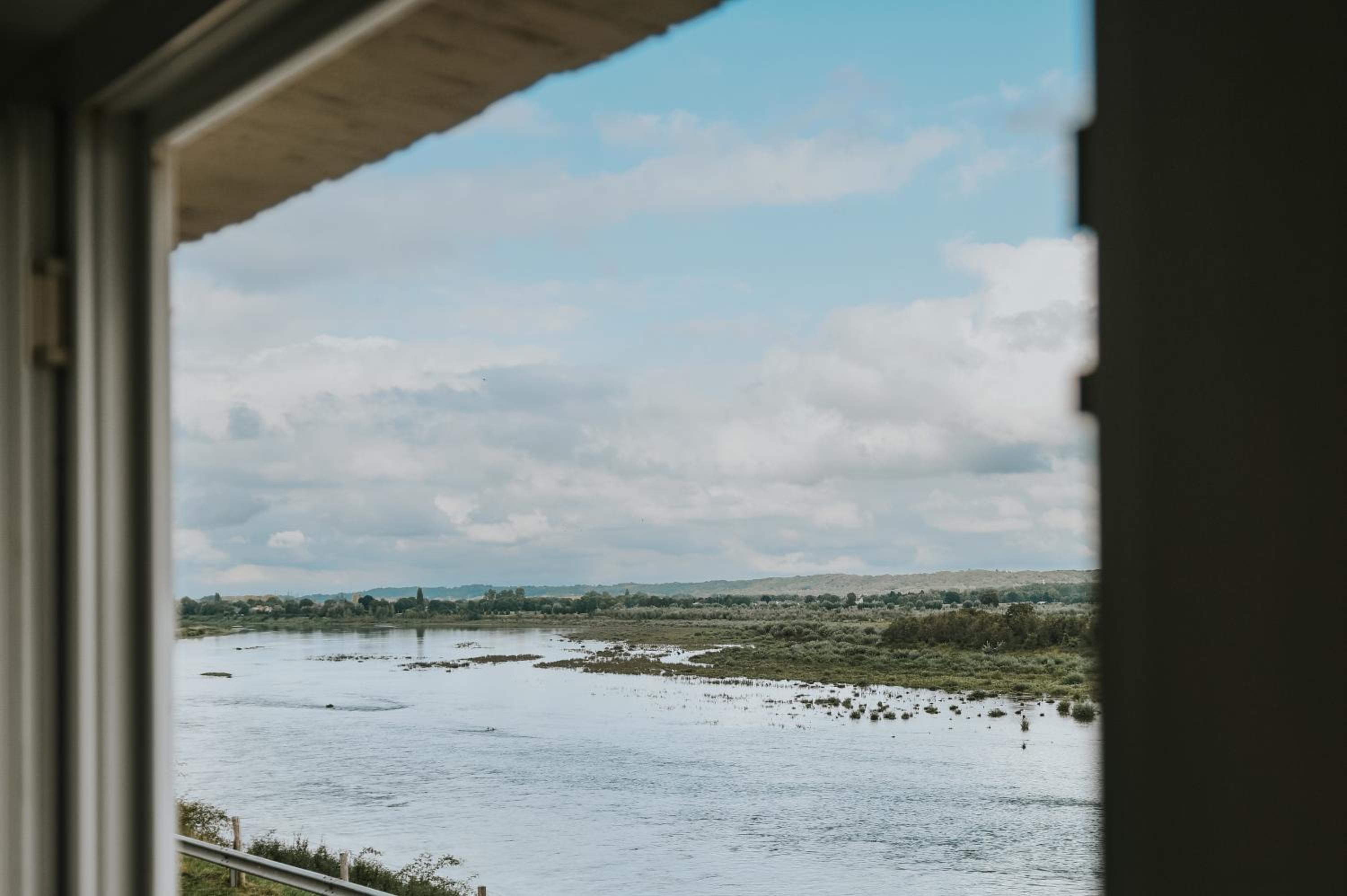 Maas Suites - The River House
