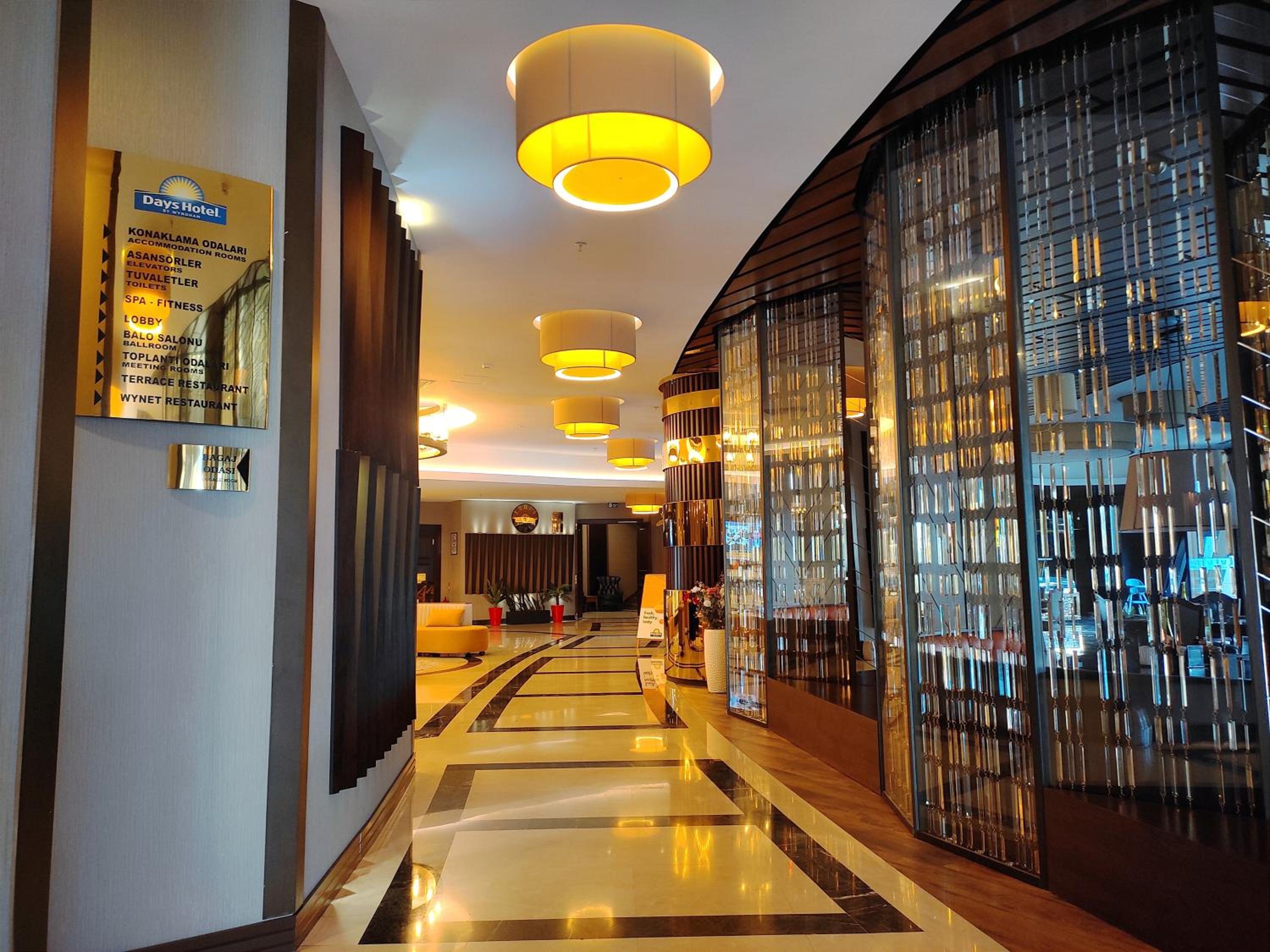 Days Hotel by Wyndham İstanbul Maltepe - Image 12