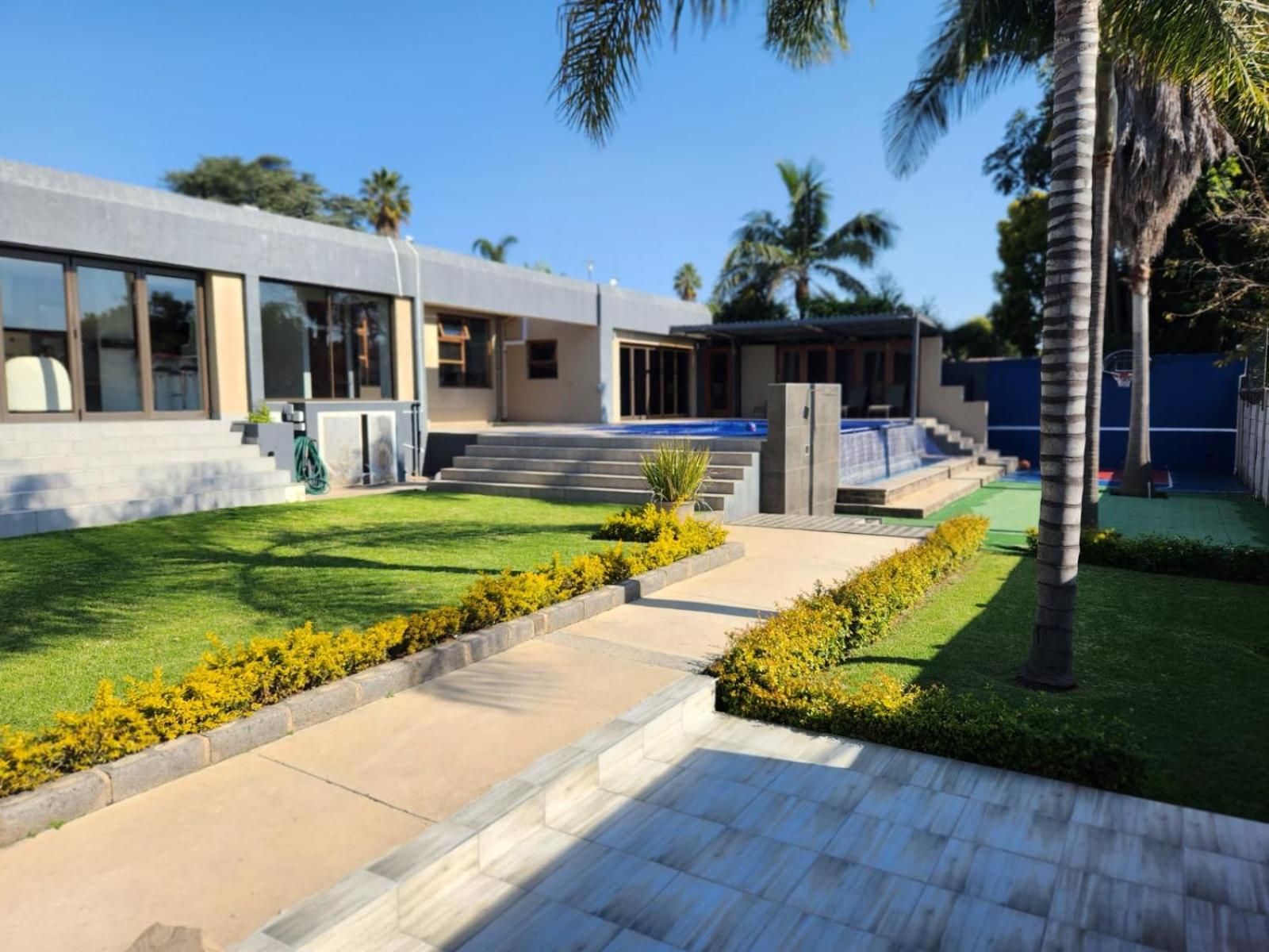 Hotel 17 On Buffalo - Image 1