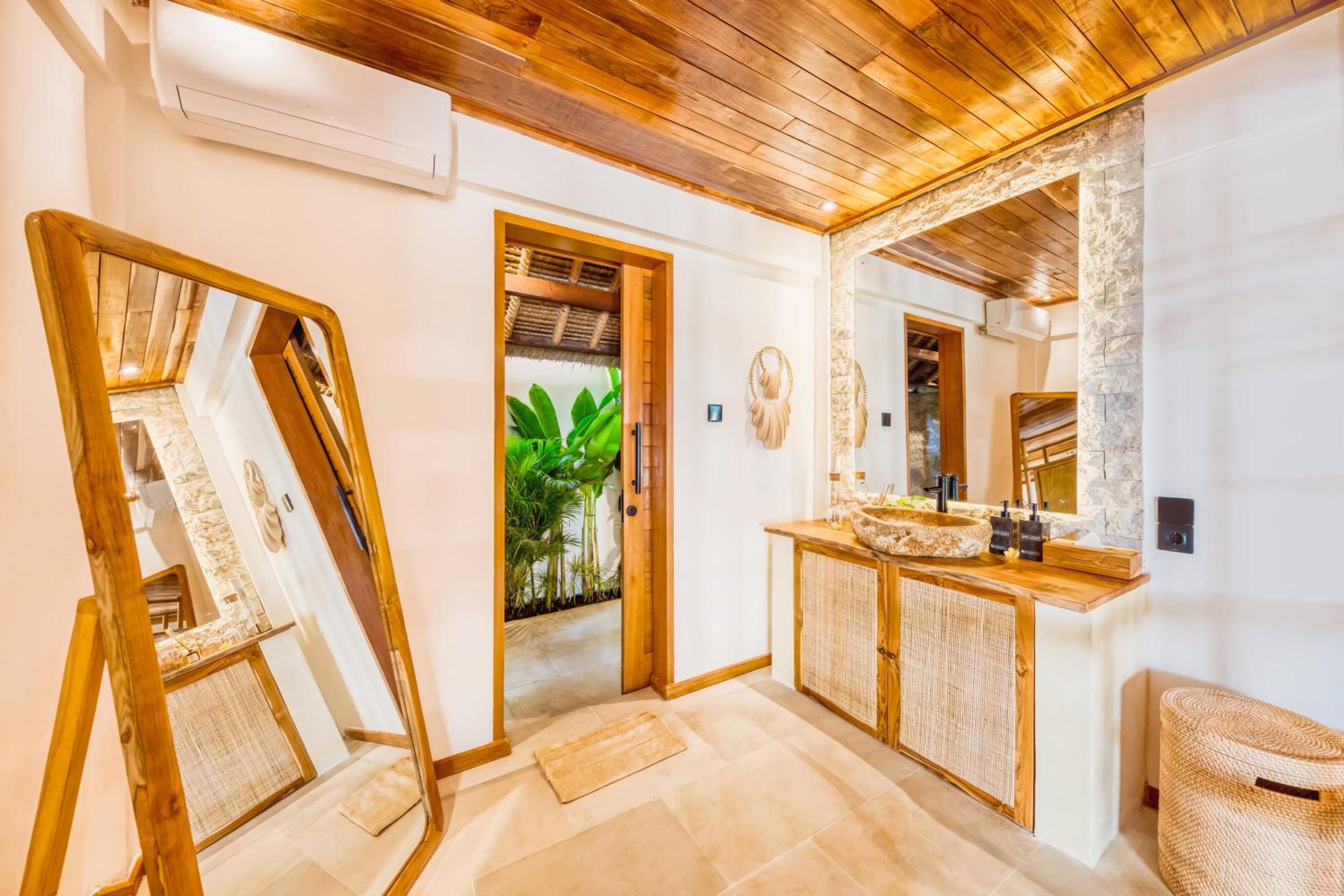 Villa Atlanta - New Luxury 7BDR Prime Location