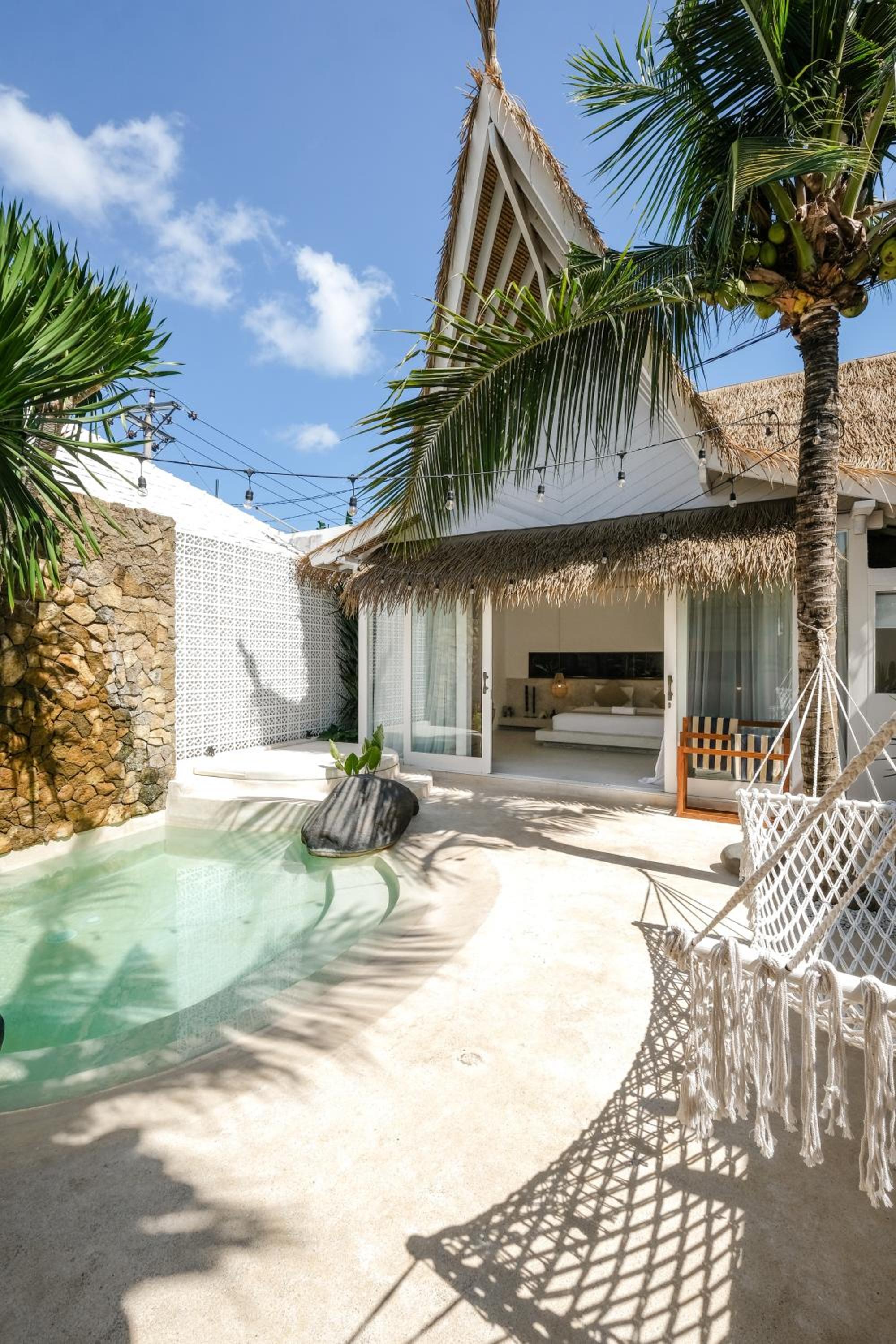 Mahi Mahi Villa & Suites