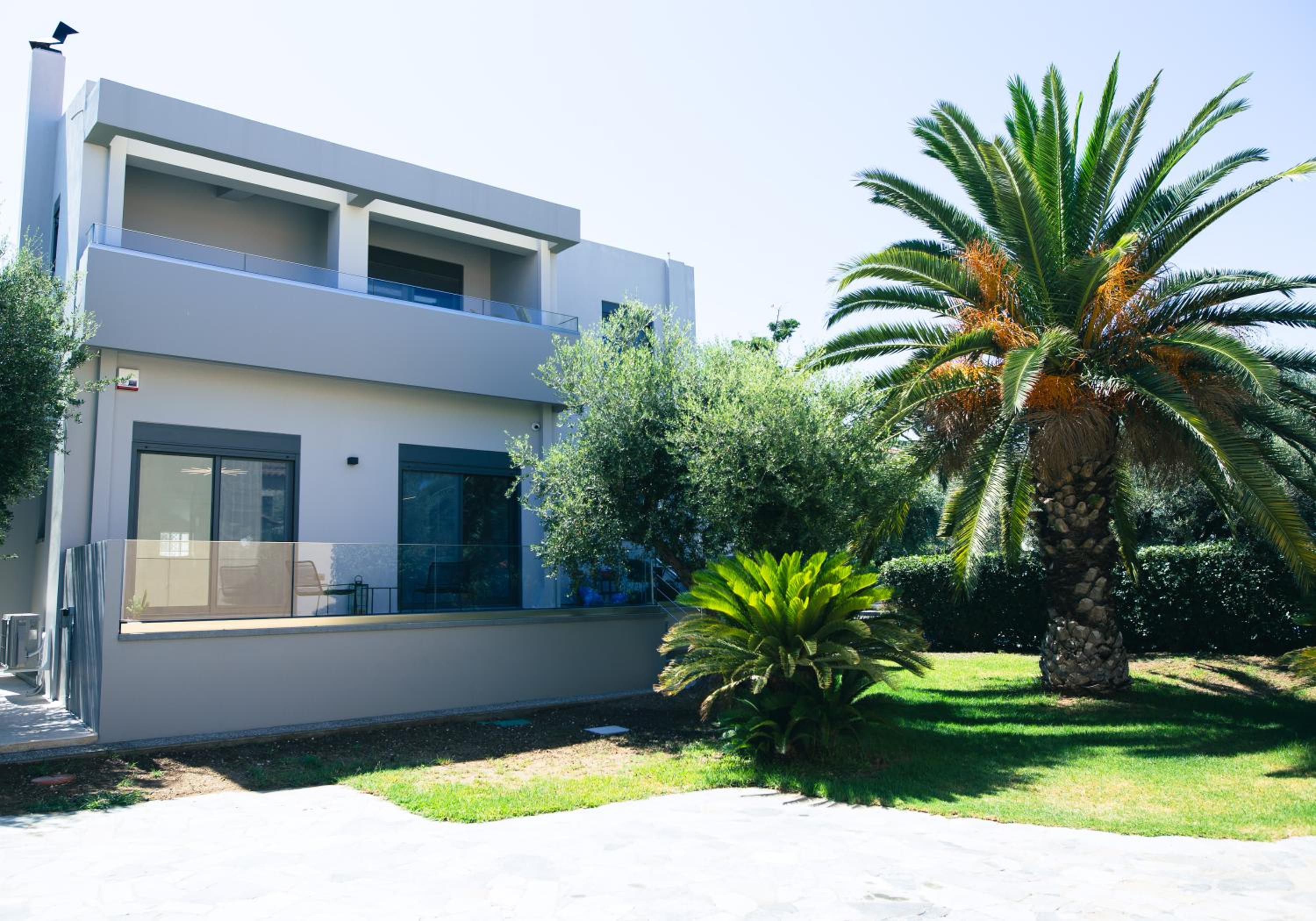 Hotel Rio Deluxe Villa - Image 1