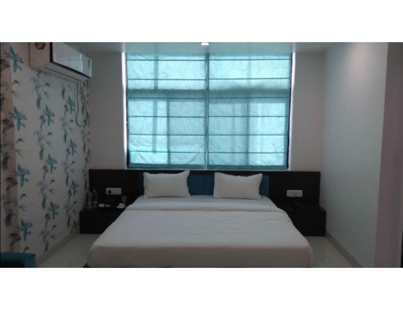 Hotel Vallabh Vilas, Narmadapuram, Madhya Pradesh view 2