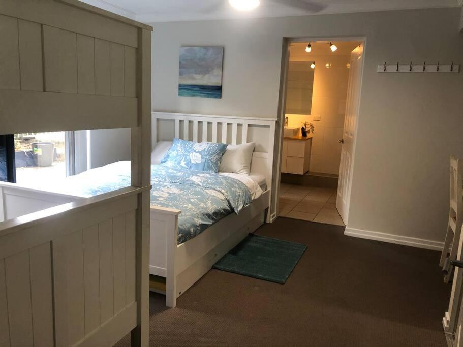 2BR + 2 Bathroom Brisbane Ground Unit, 40% discount on monthly