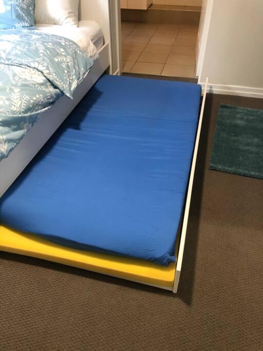 2BR + 2 Bathroom Brisbane Ground Unit, 40% discount on monthly