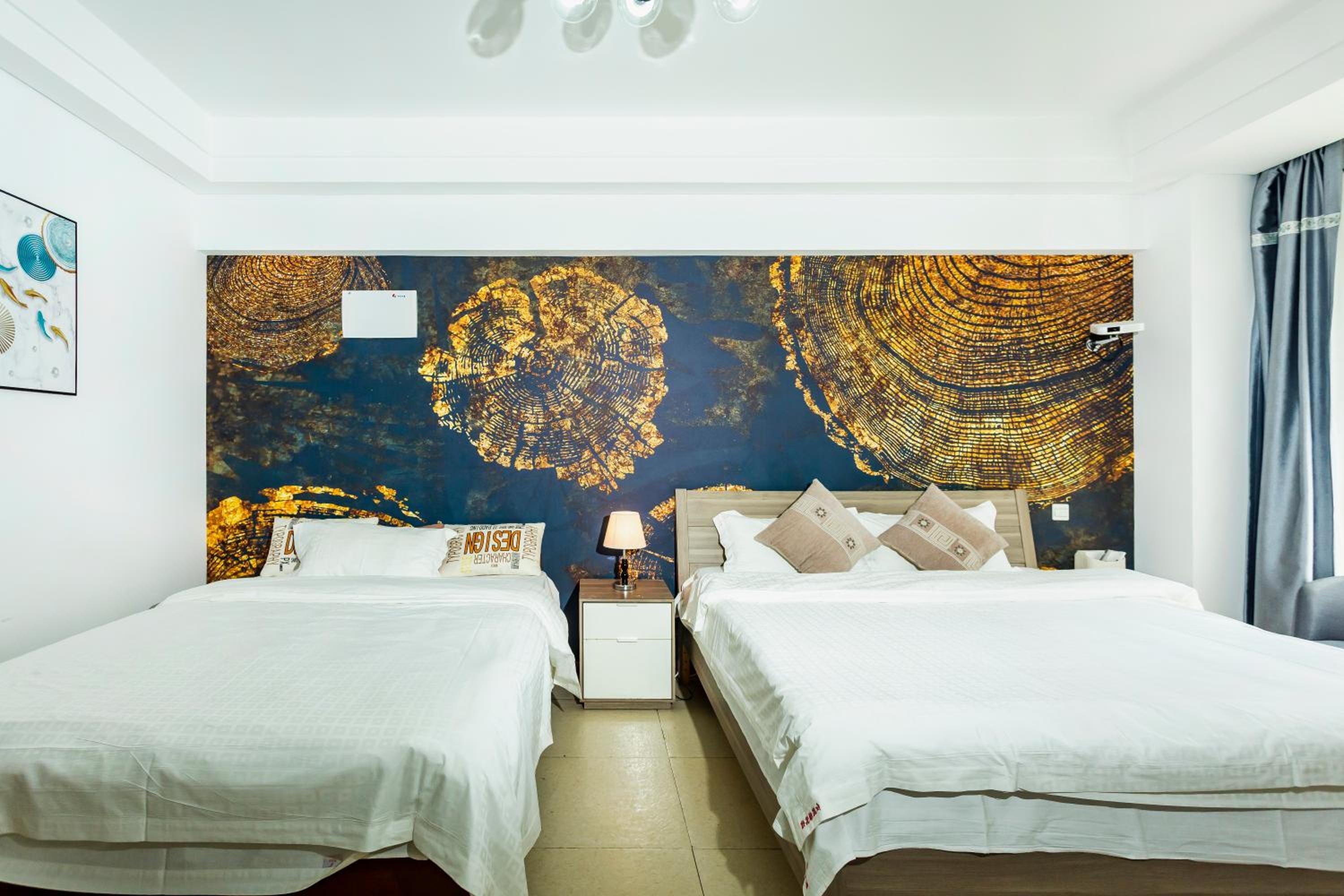 Dalian Hong Xi Yuan Apartment Wanda Plaza