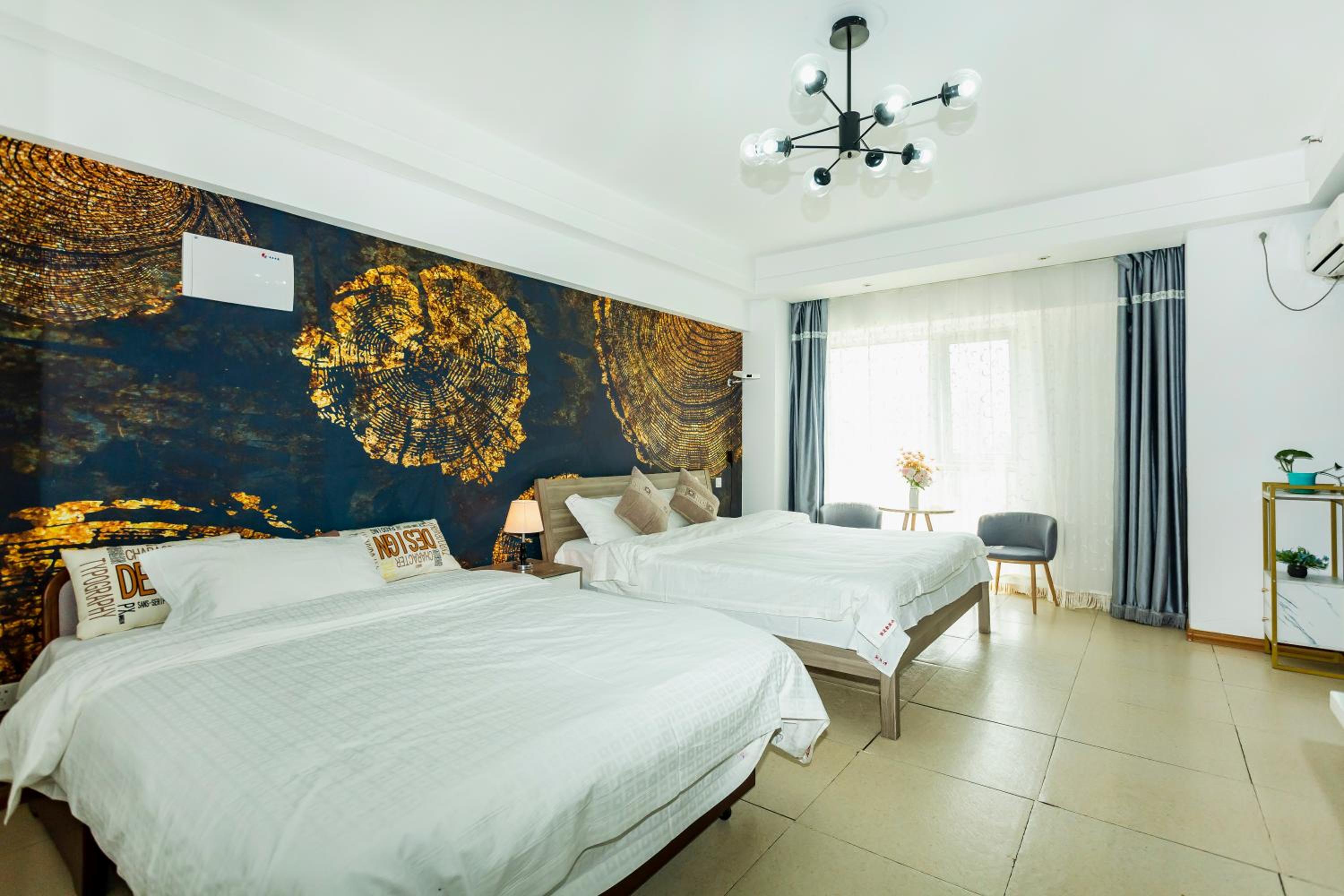 Dalian Hong Xi Yuan Apartment Wanda Plaza