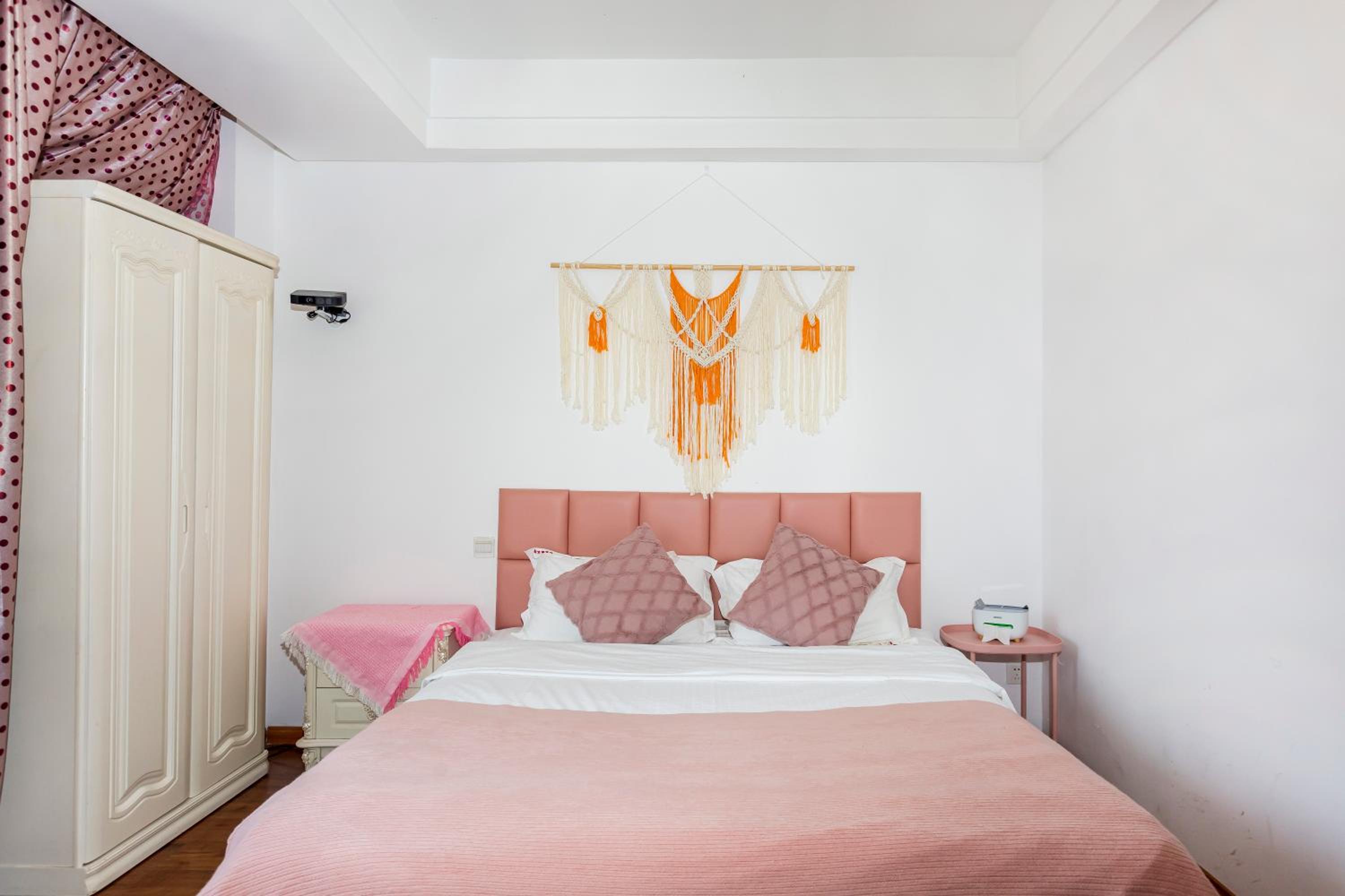 Dalian Hong Xi Yuan Apartment Wanda Plaza