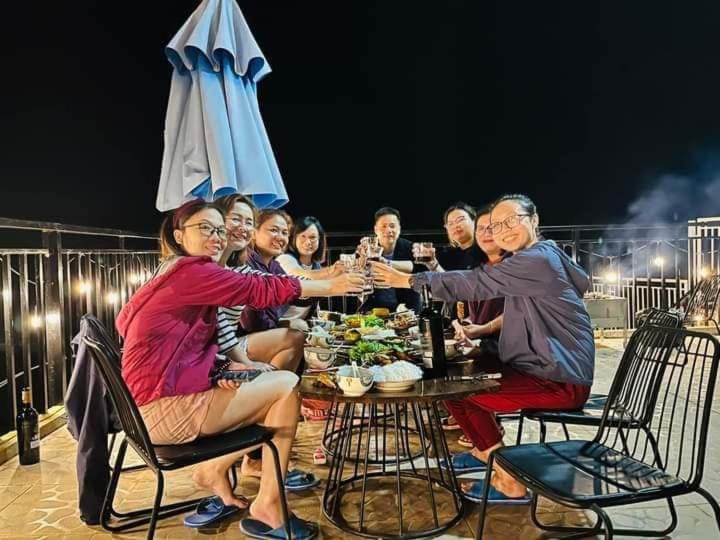 METRO HOMESTAY