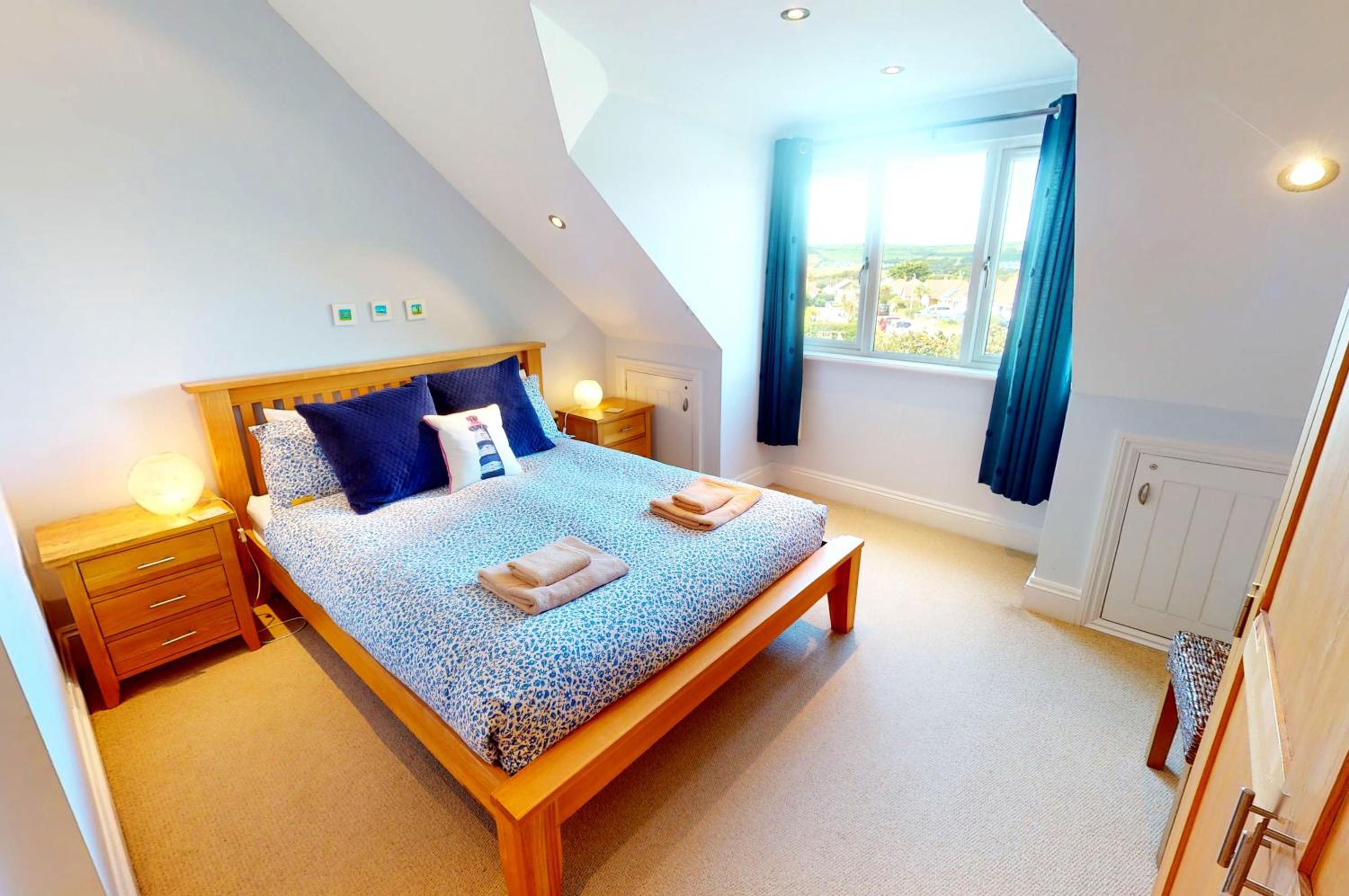 CROYDE WAVES 4 Bedrooms view 5