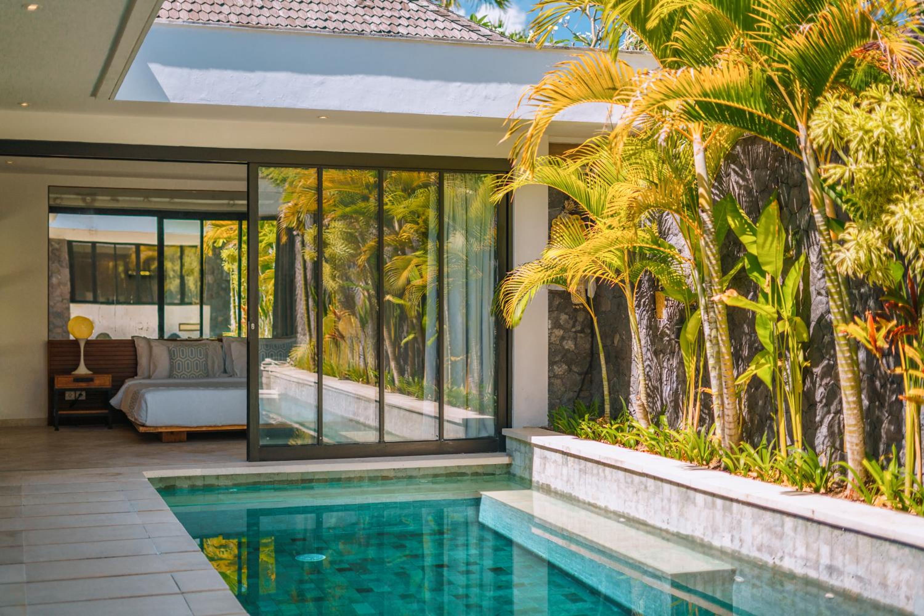 Villa Yasmee : Cozy and Modern 2 BR w/ Pool in Seminyak ! — recepcion & lobby