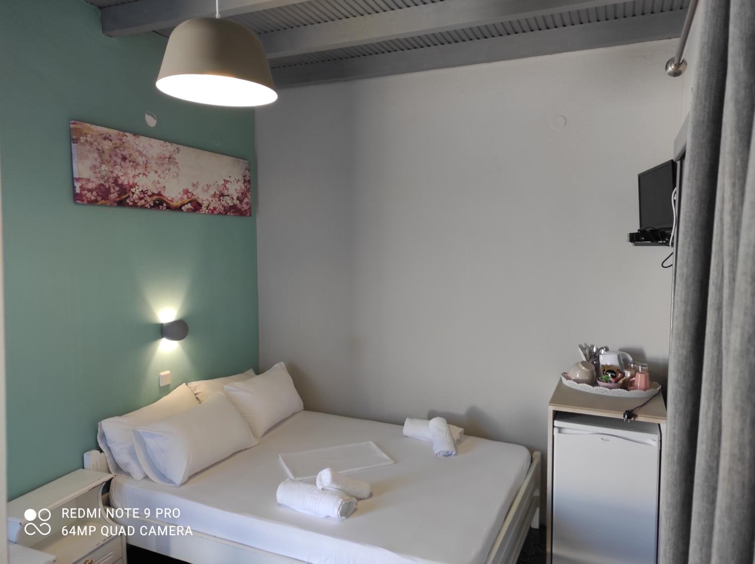 Protopapas Rooms