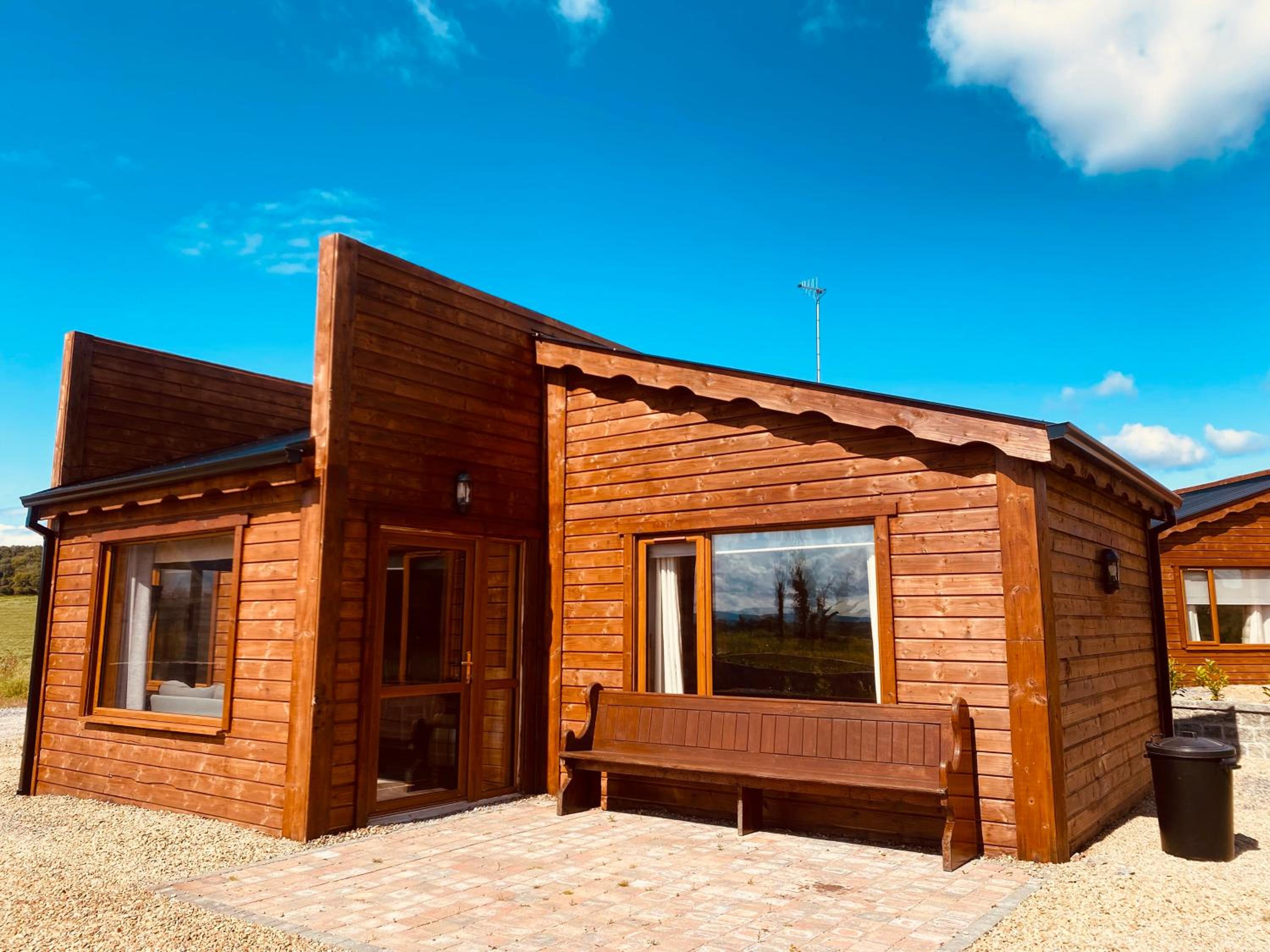 Dulrush Self-Catering Lodges view 4