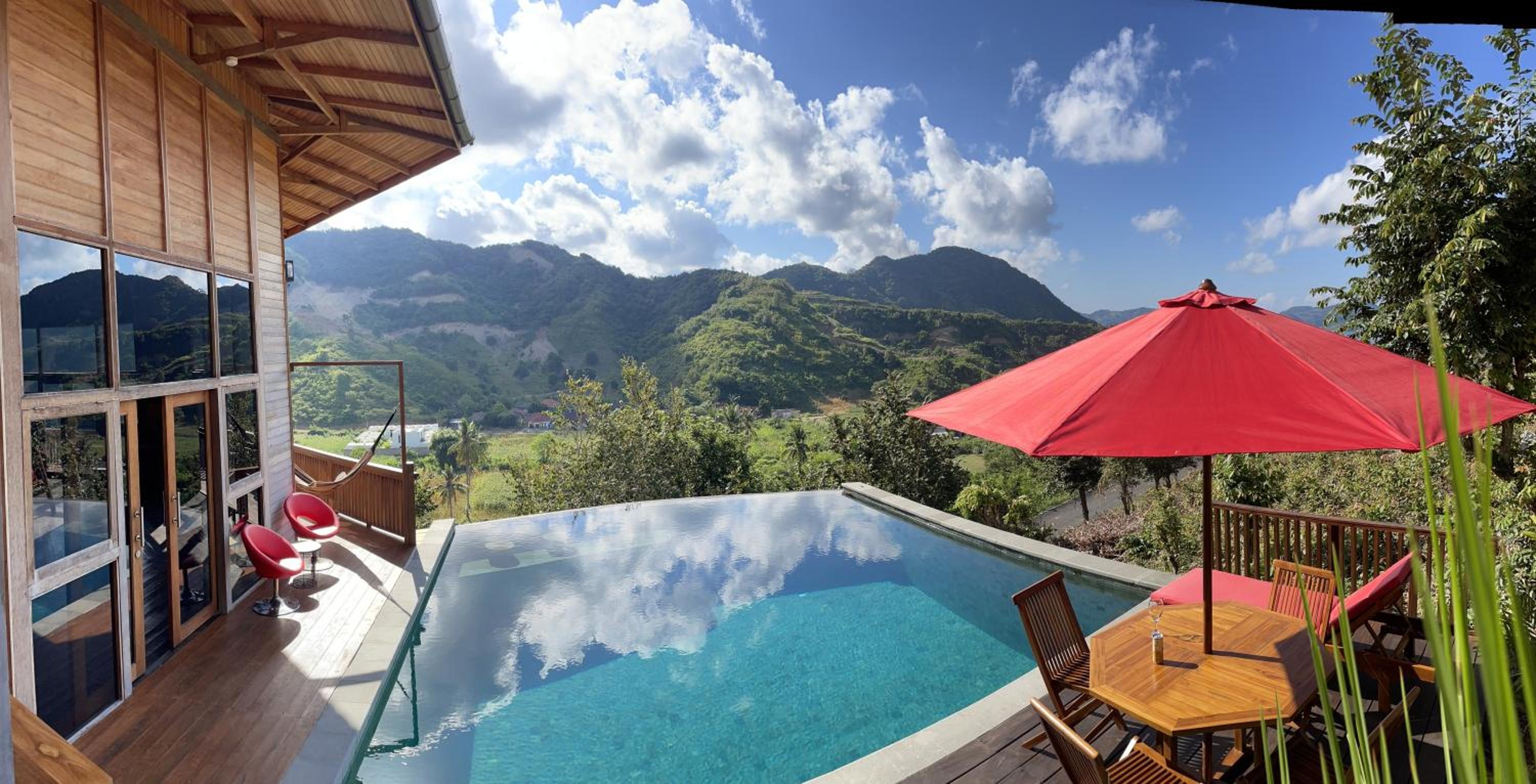 Villa Russerangan Grand Opening