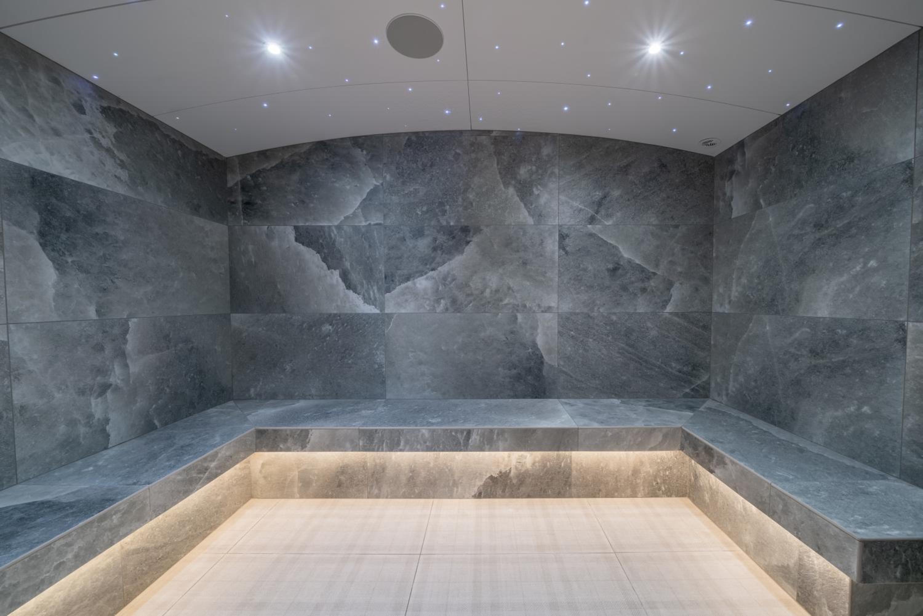 Jacuzzi