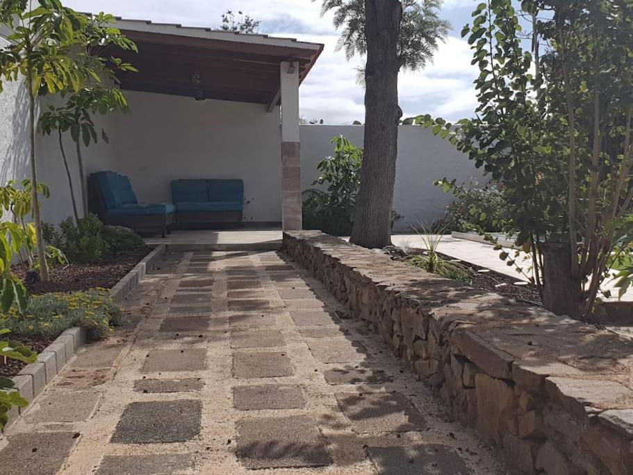 Casa Sandra, private saltwater pool and garden