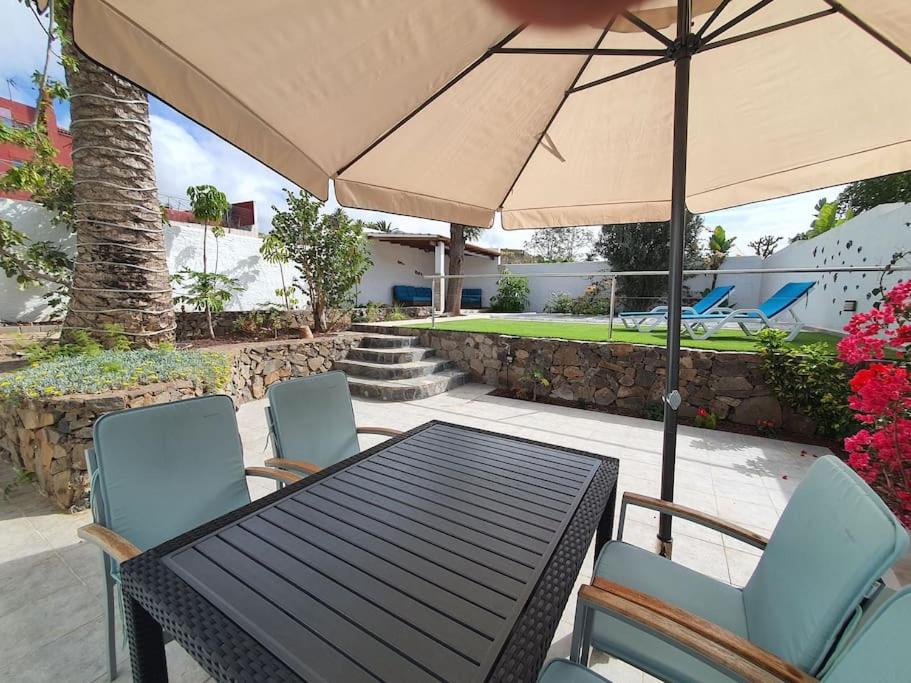 Casa Sandra, private saltwater pool and garden