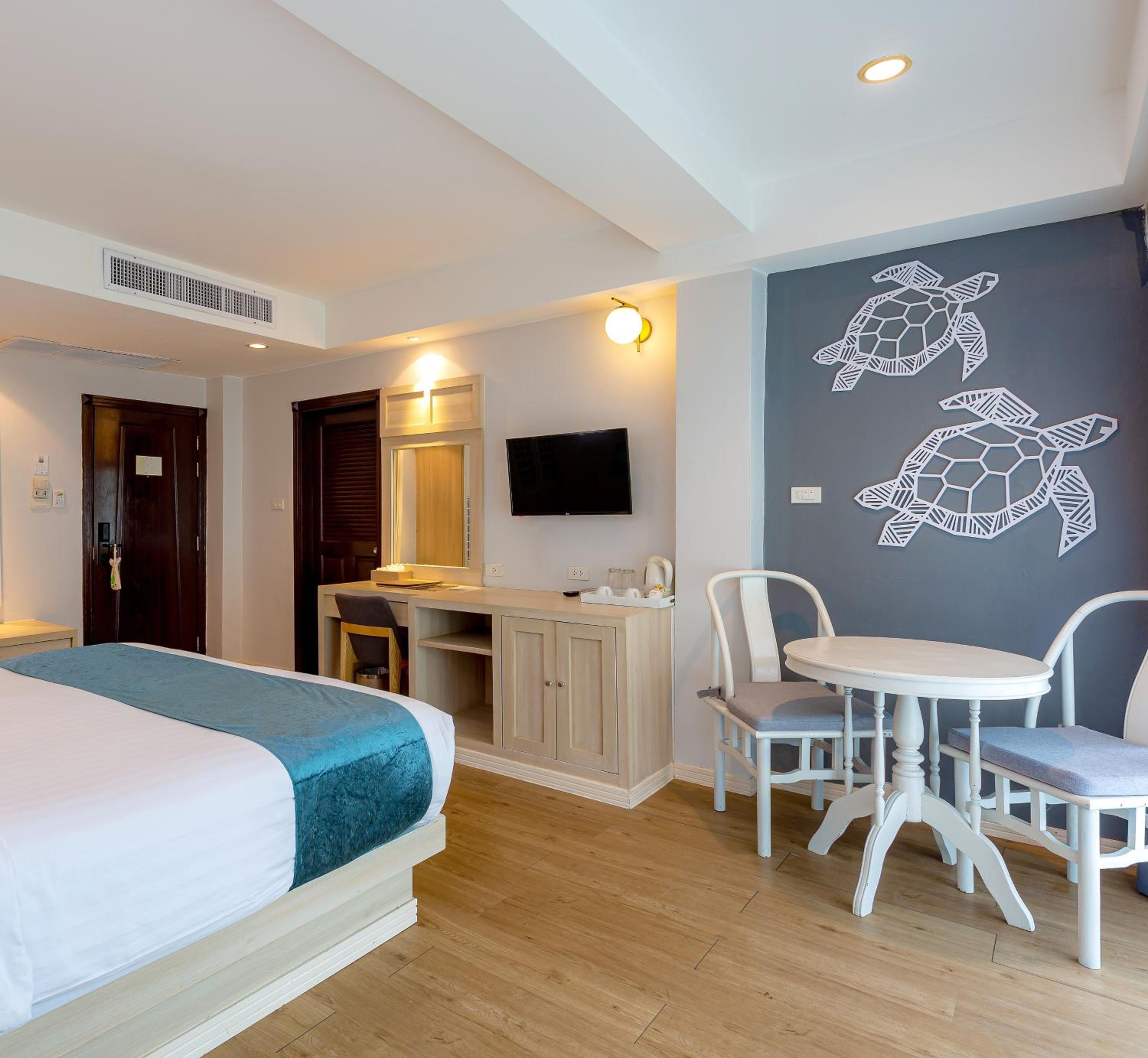 Khaolak Emerald Beach Resort and Spa