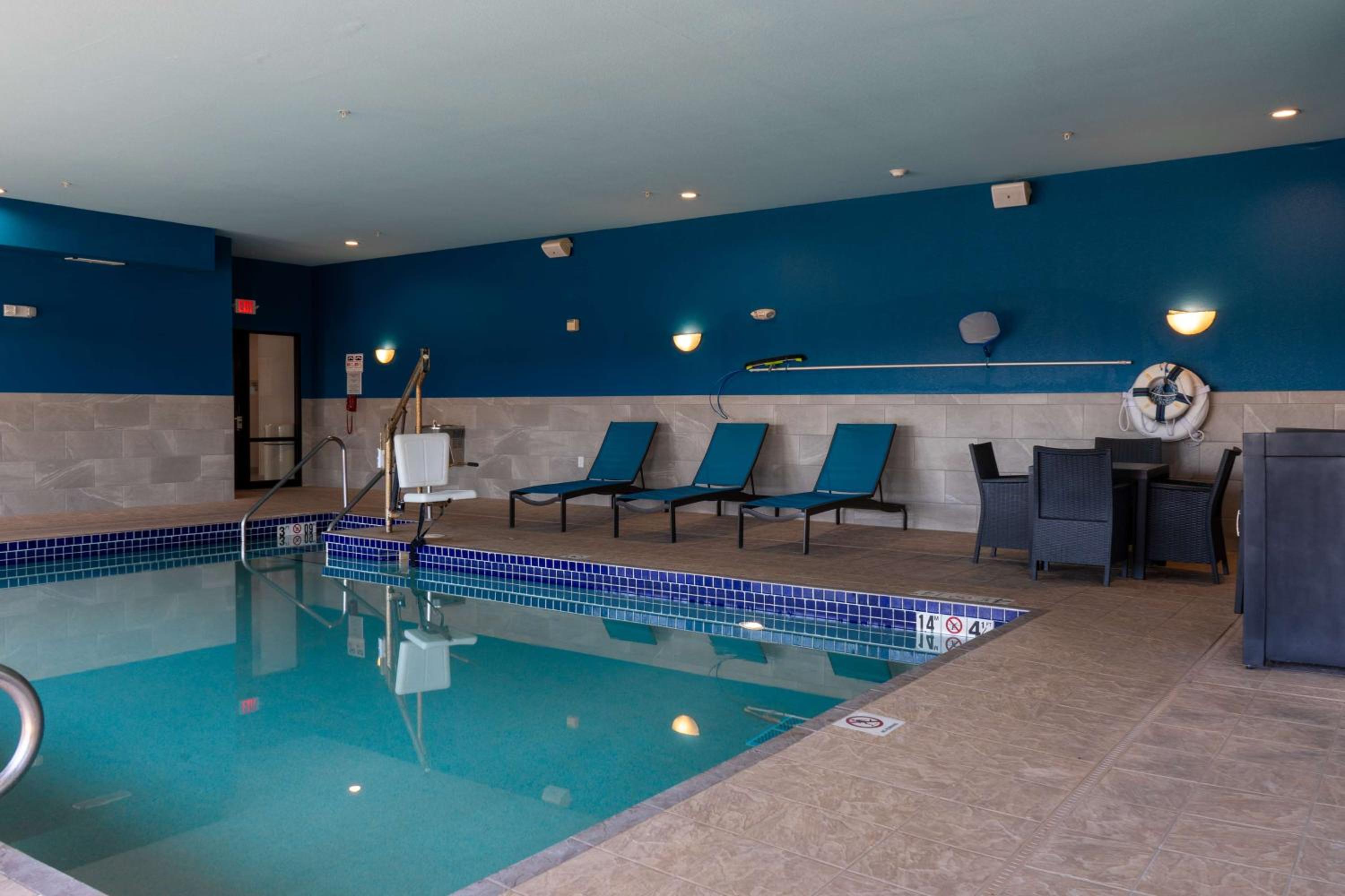 Hampton Inn Elkhorn Lake Geneva Area - Property Image 32