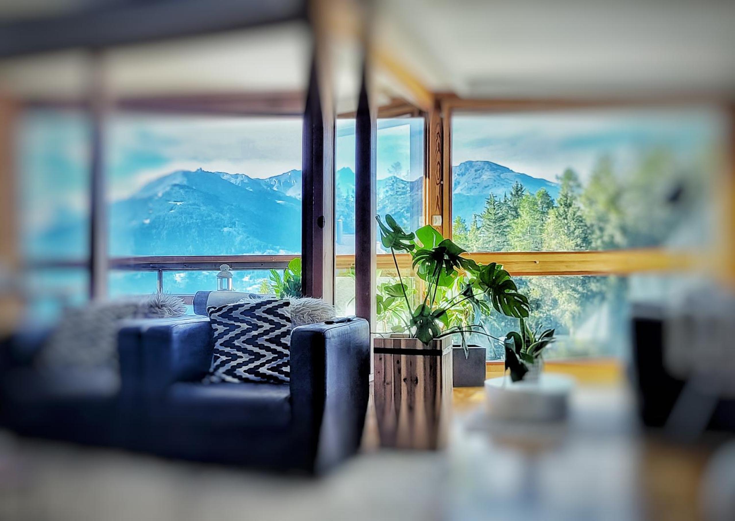 L'AvantGardiste, Spacious 6 bedrooms duplex, panoramic view