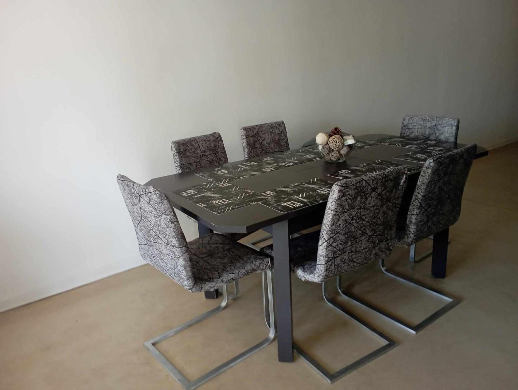 Cosy,central,modern Gem photo 5
