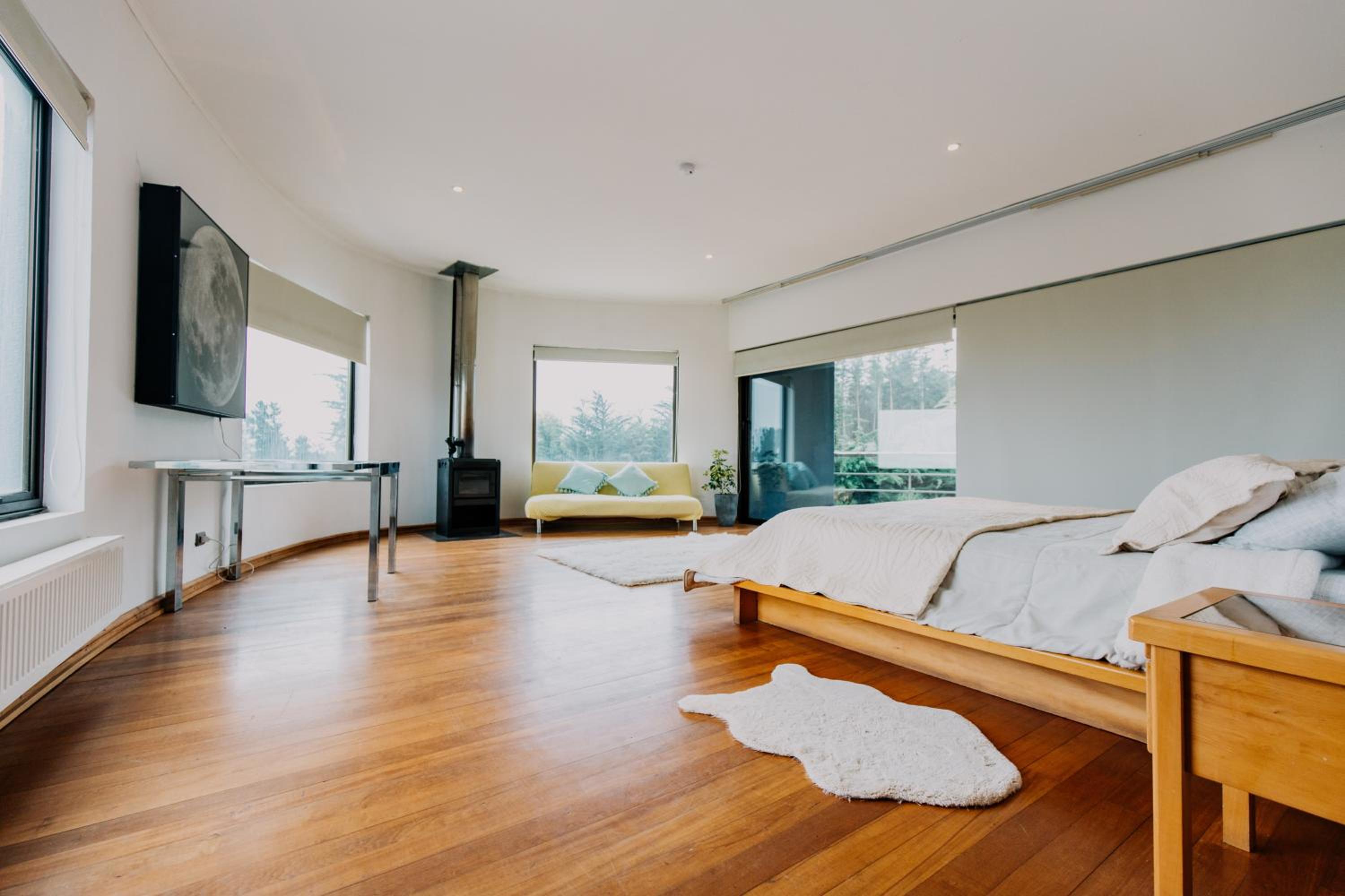 Stunning Sea view villa with large pool & garden.