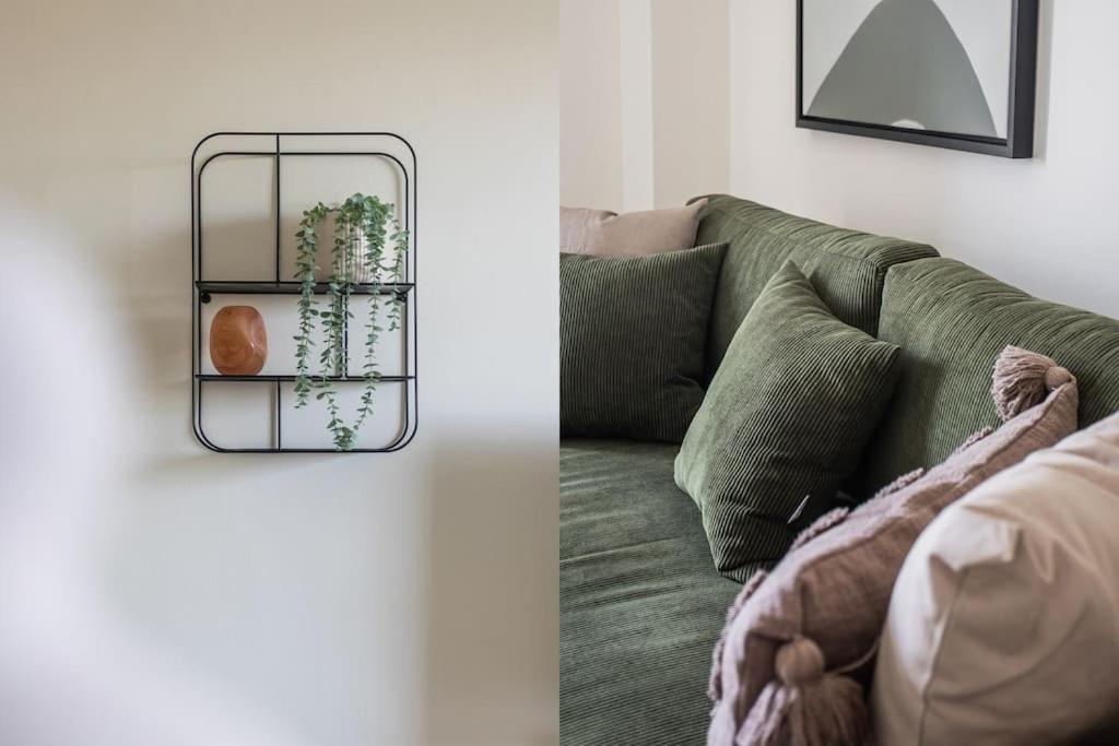 Radiant 2BR Apartment in Neo Psichiko by UPSTREET photo 2