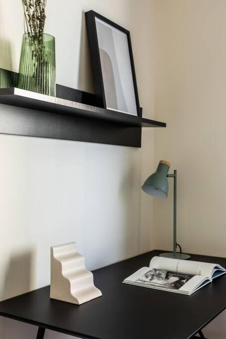 Radiant 2BR Apartment in Neo Psichiko by UPSTREET