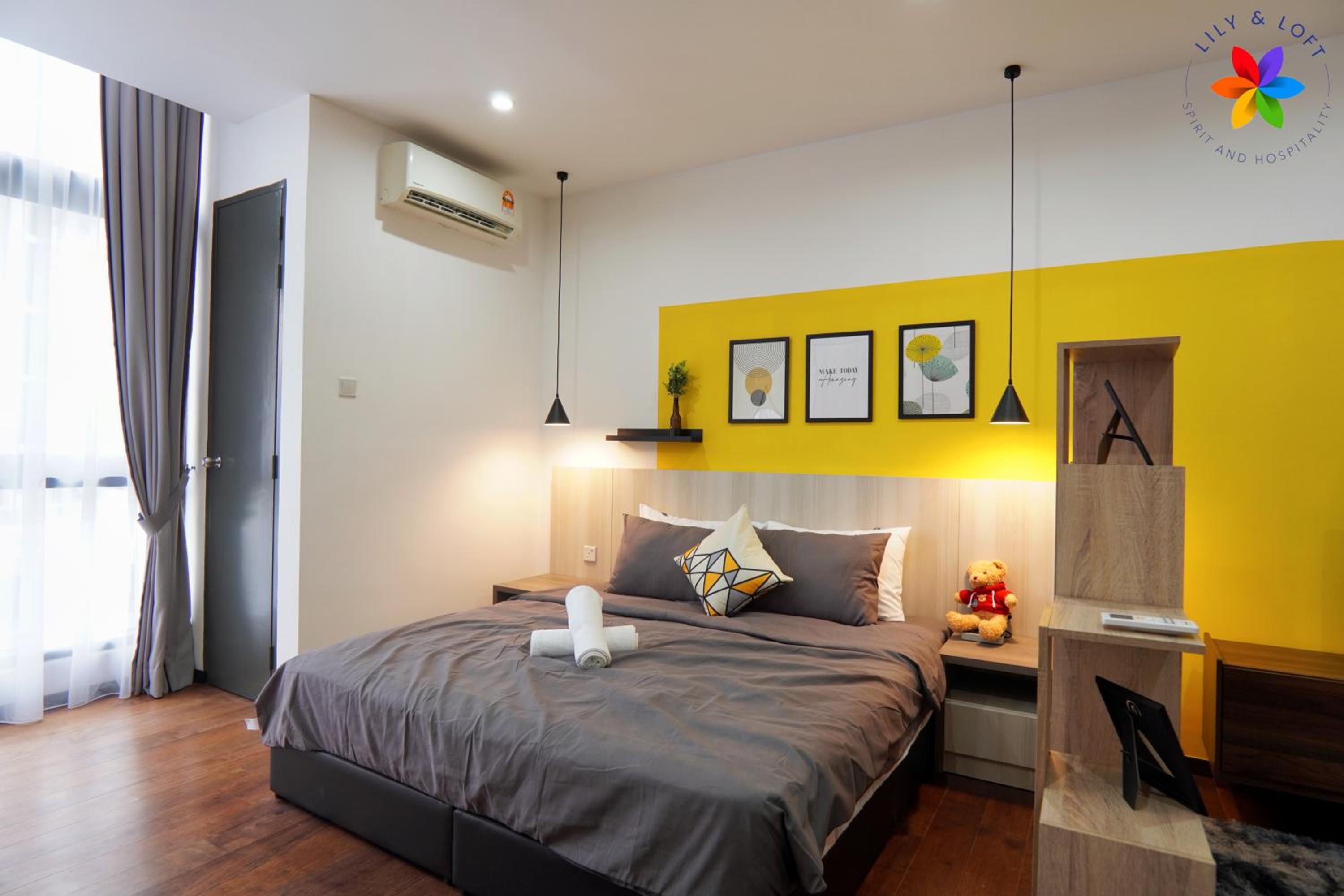 Lily and Loft - Queensville @ Kuala Lumpur - Netflix