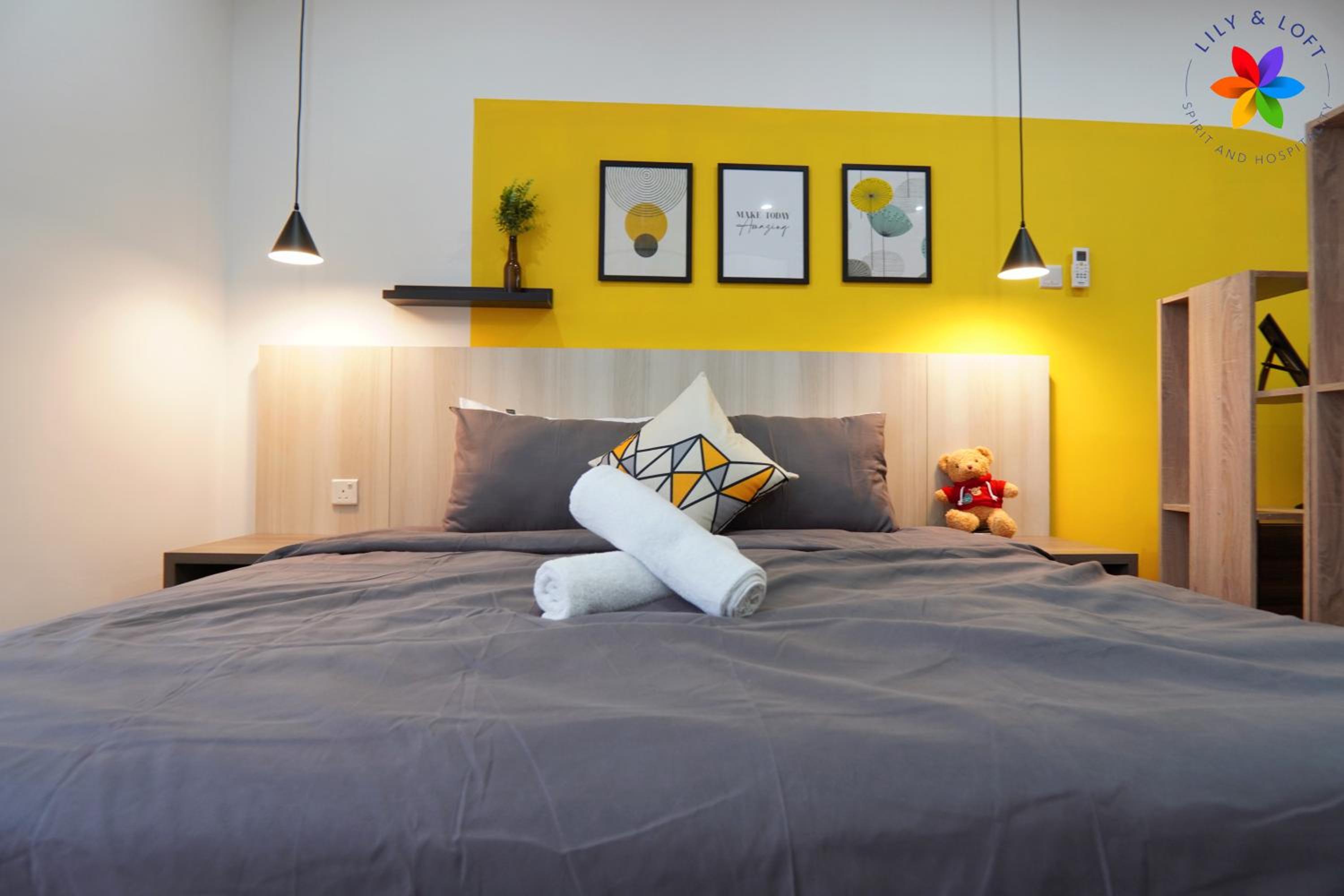 Lily and Loft - Queensville @ Kuala Lumpur - Netflix
