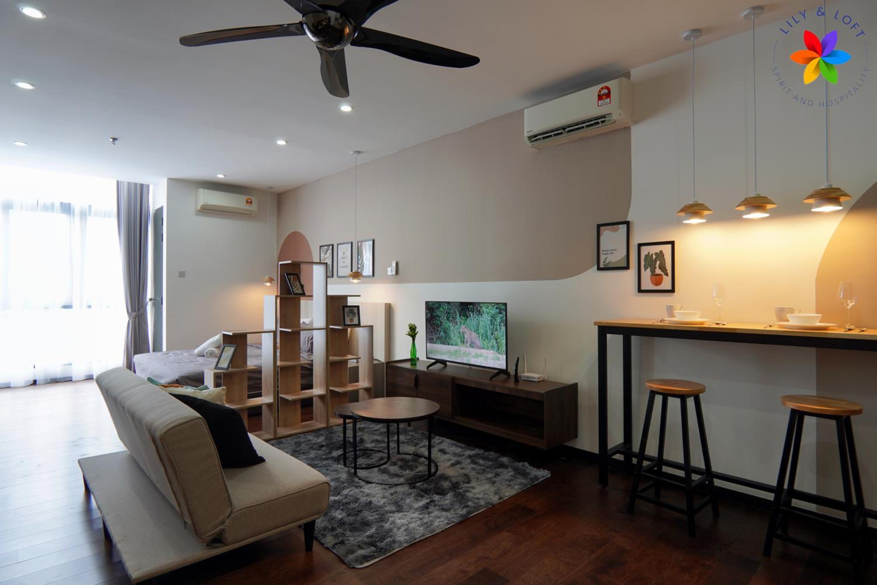 Lily and Loft - Queensville @ Kuala Lumpur - Netflix