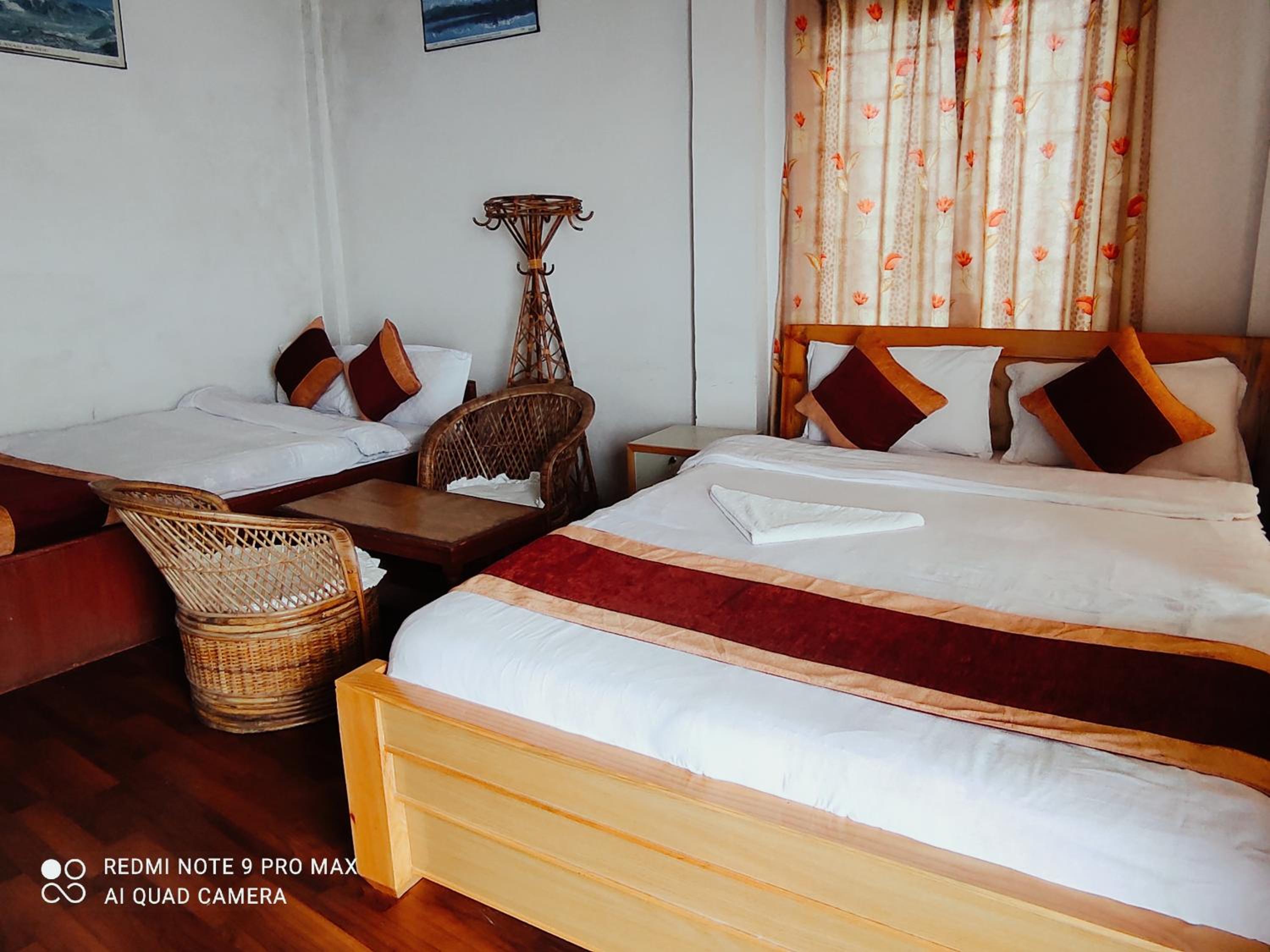 Lake View Lodge Sarangkot