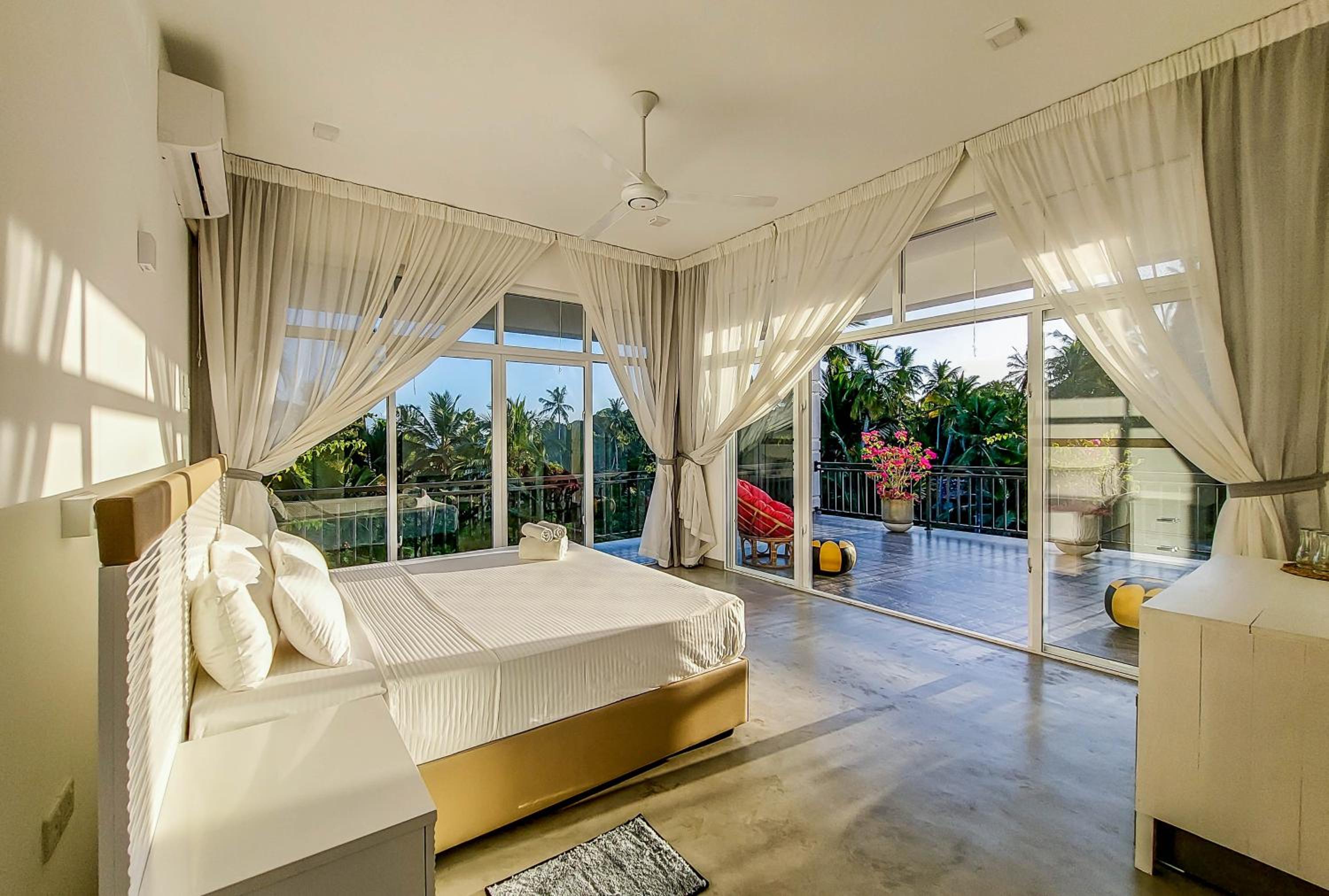 Hotel Zodiak - Image 1