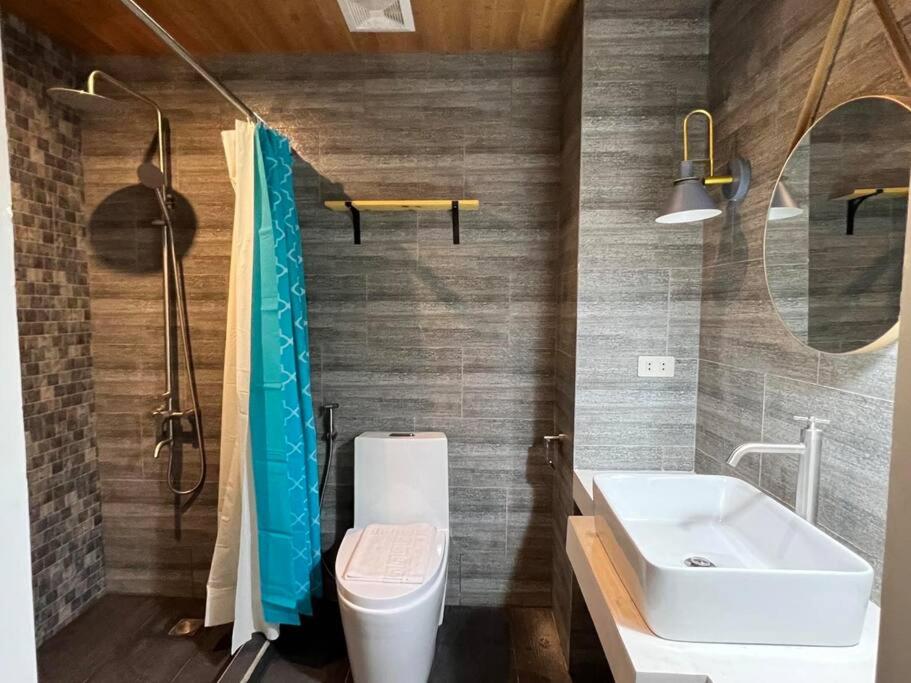 Modern Unit Near The Beach at Canyon Cove Nasugbu view 4