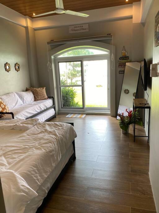 Modern Unit Near The Beach at Canyon Cove Nasugbu view 2