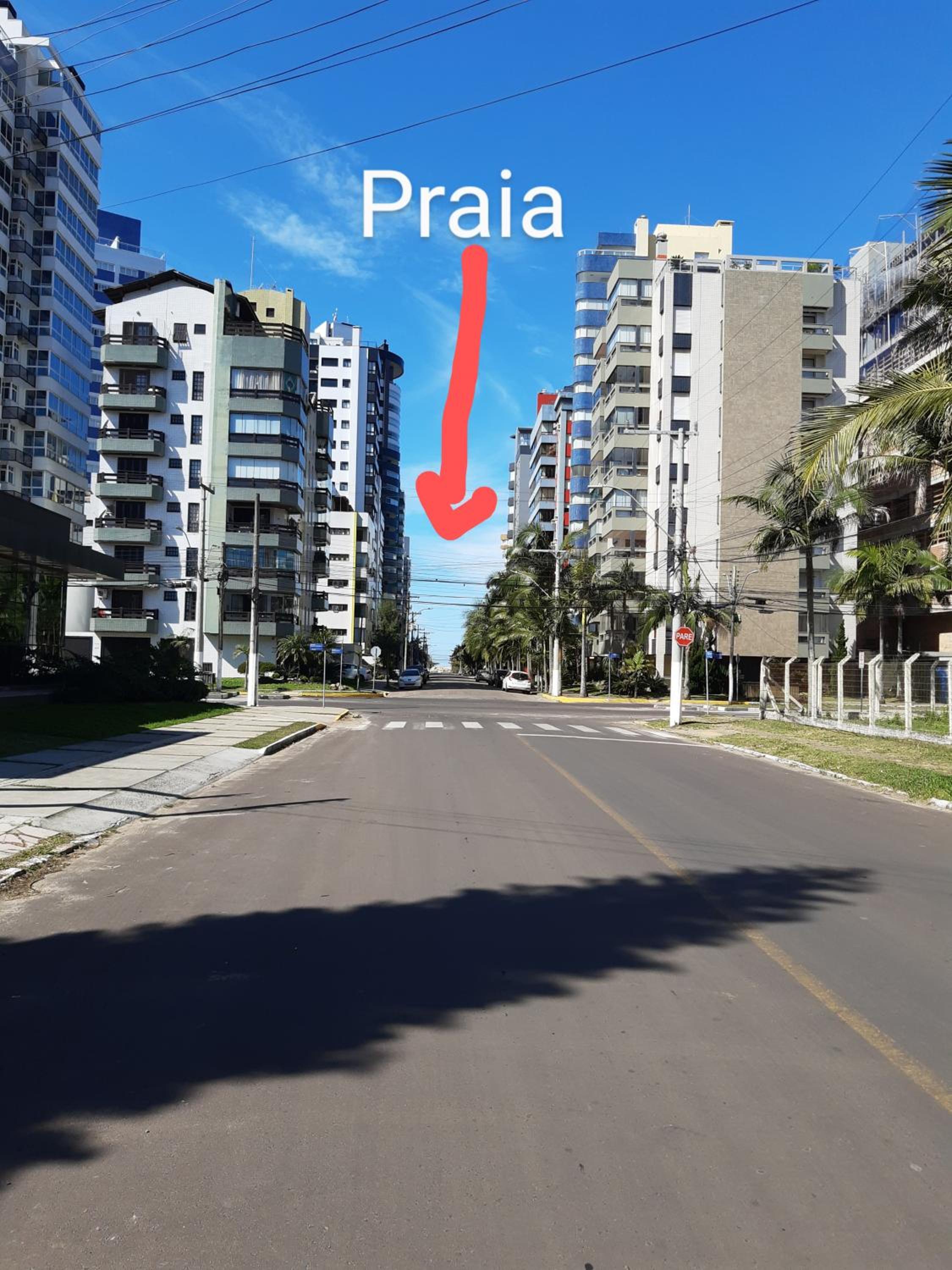 Apartamento com pátio e anexo exclusivo