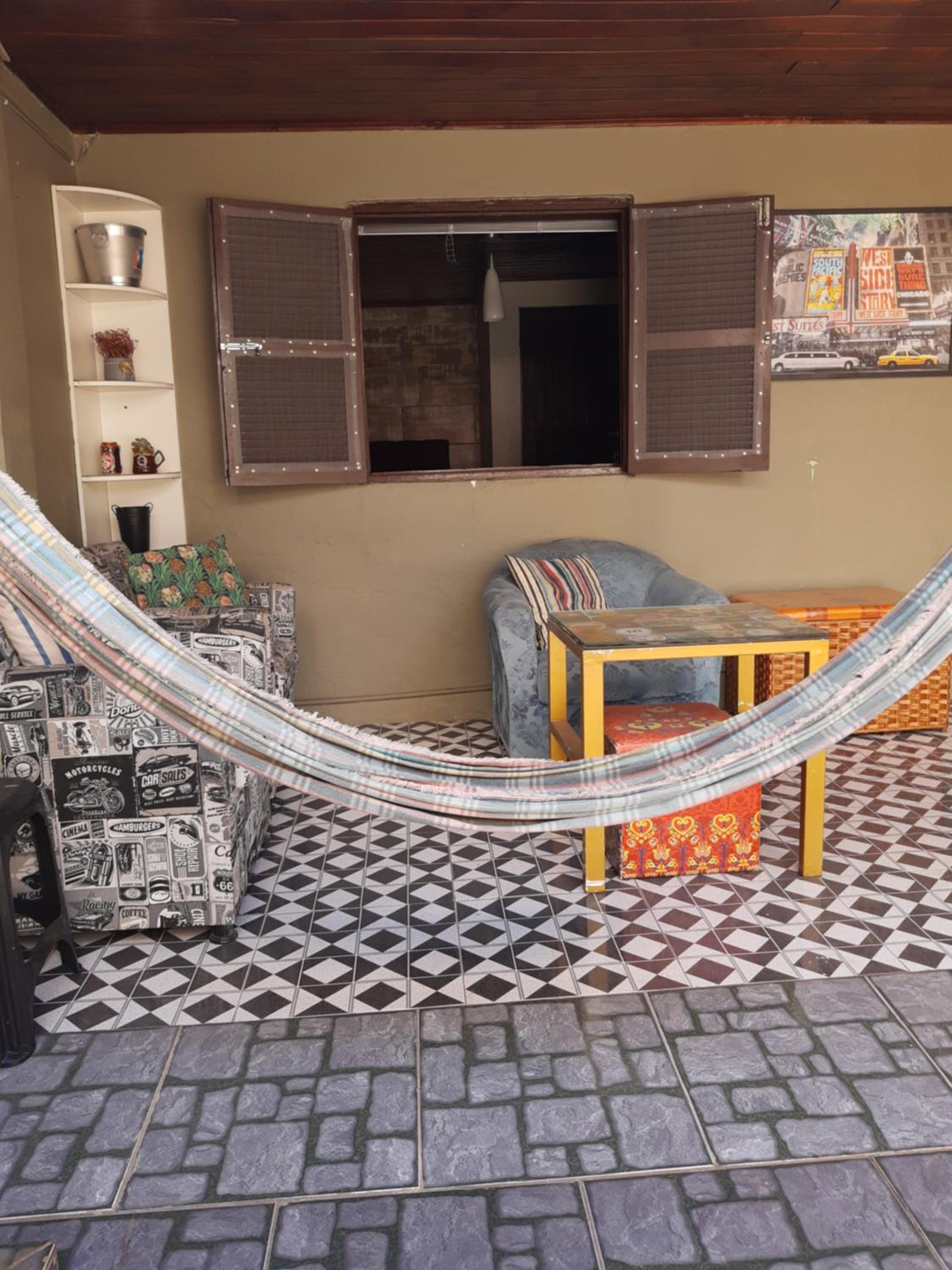 Apartamento com pátio e anexo exclusivo