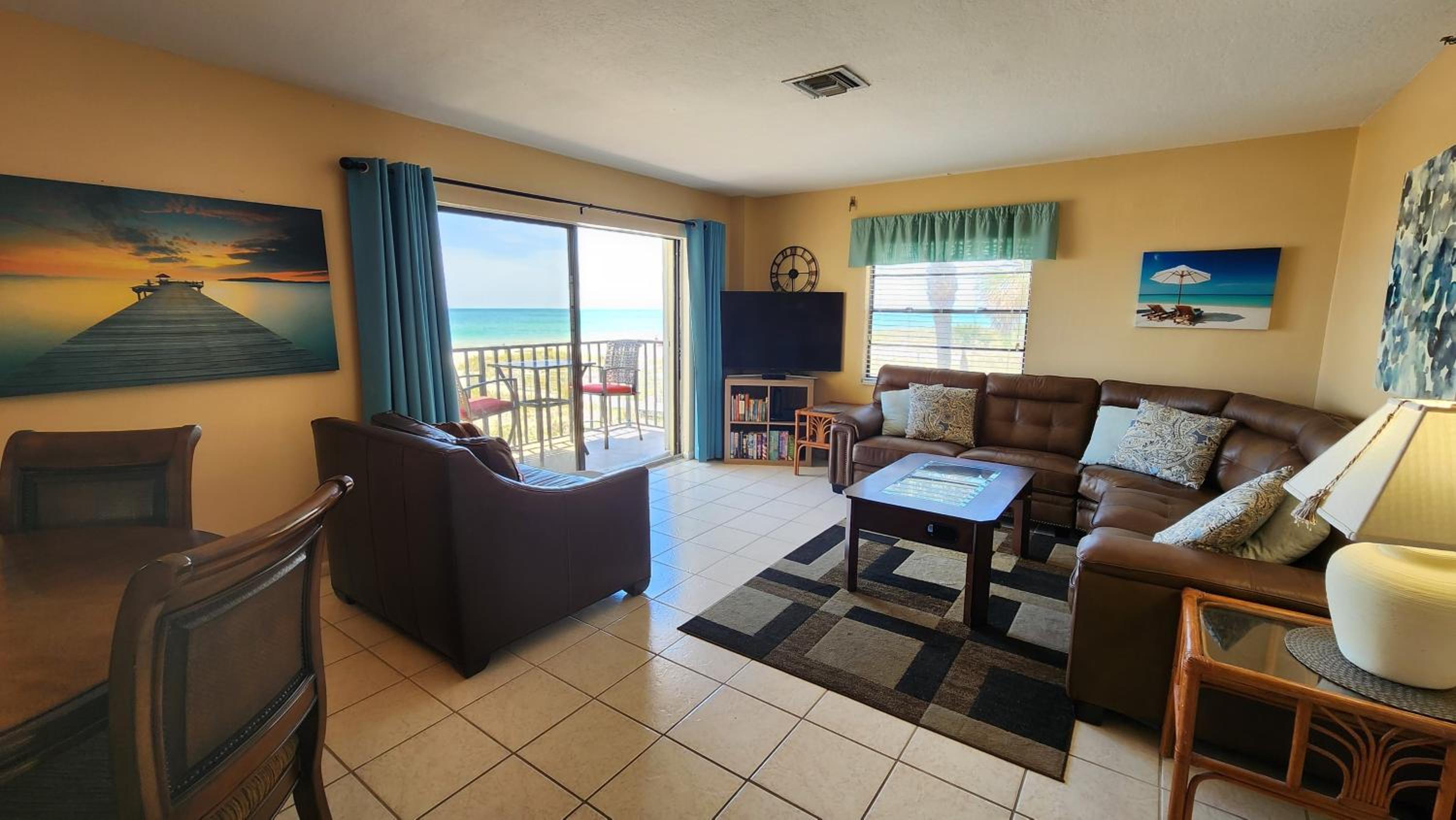 Direct Beach Front 1b 1b Balcony - Surf Song #240