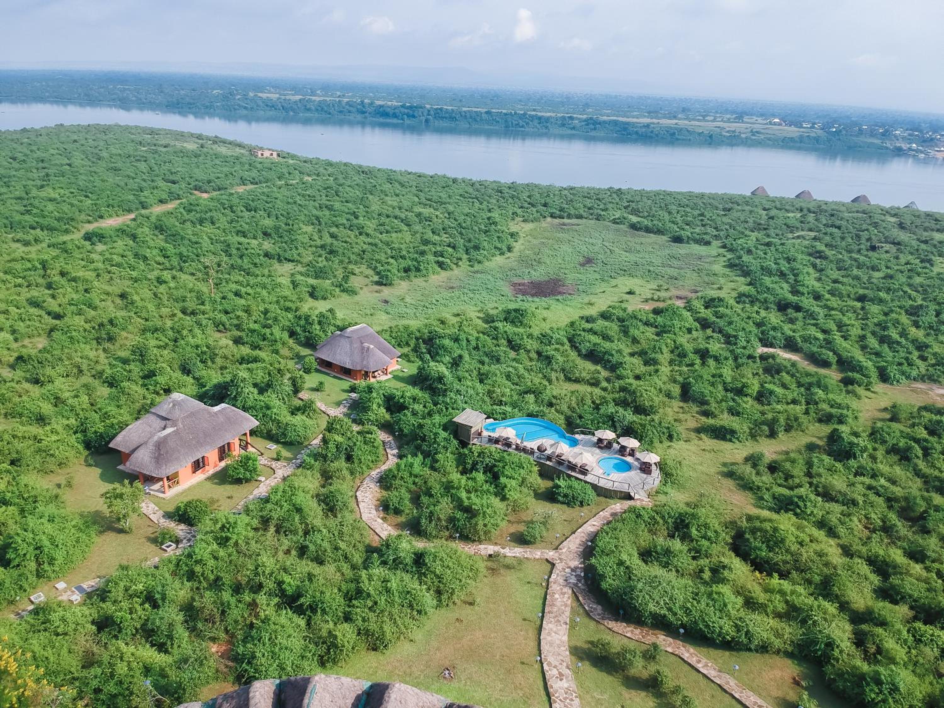 Buffalo Safari Lodge