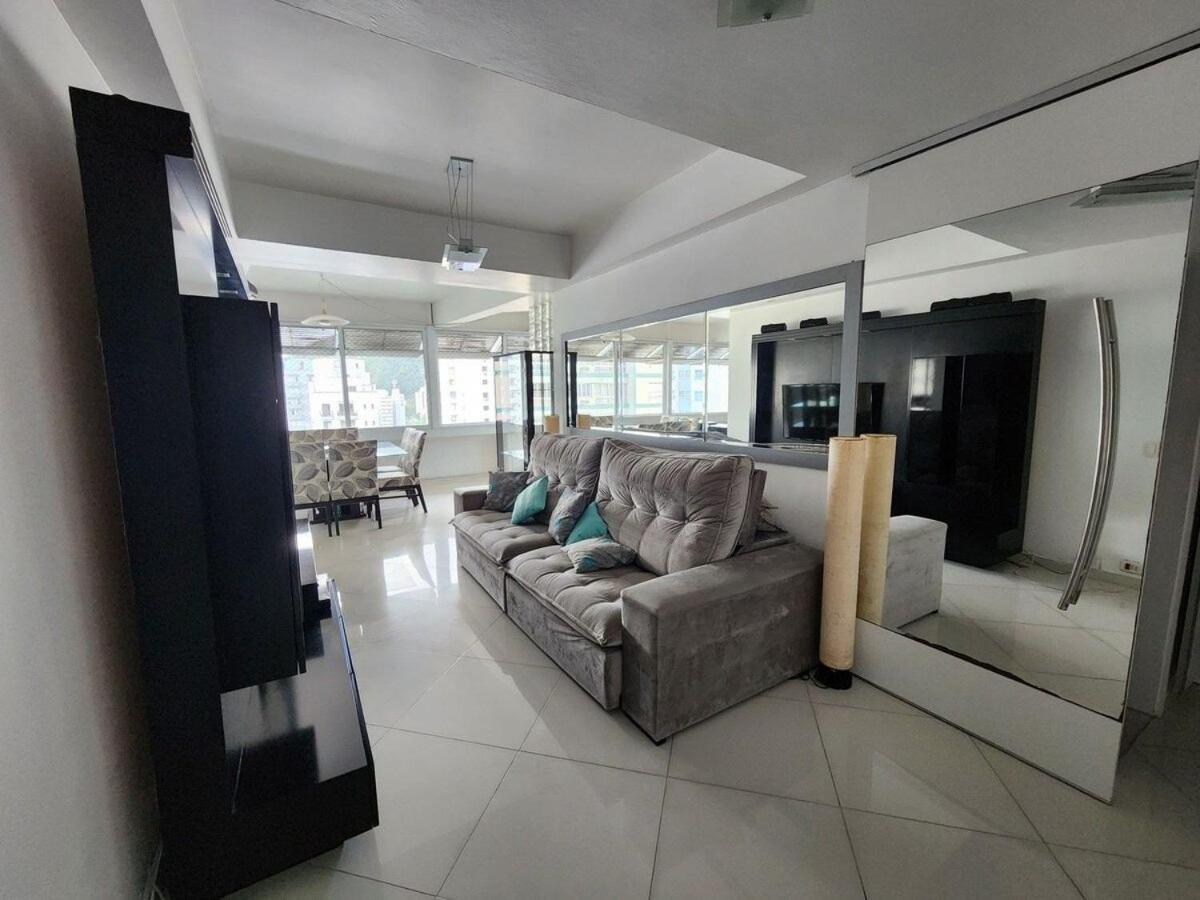 Apê Pé na Areia 3quartos/2vagas