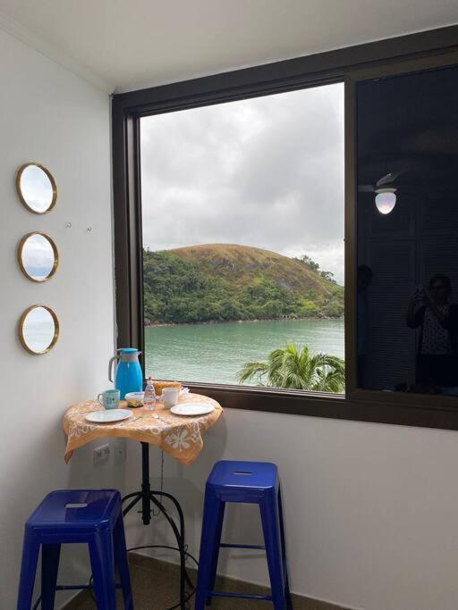 Apto 2 quartos - VISTA MAR - PÉ NA AREIA- PETFRIENDLY PREMIUM na prainha
