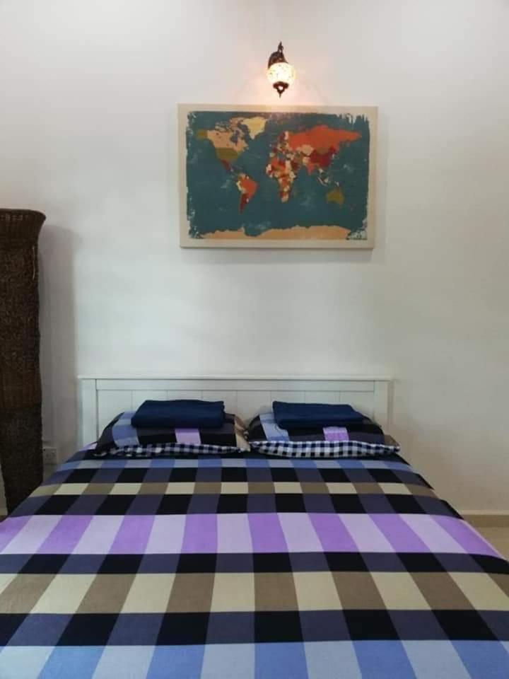 3 rooms and hall with airconditioner in Muar Town photo 7
