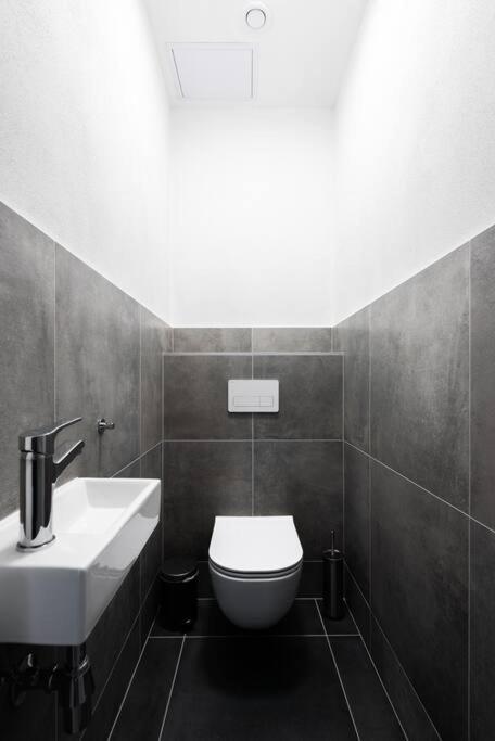 Vacov Apartment