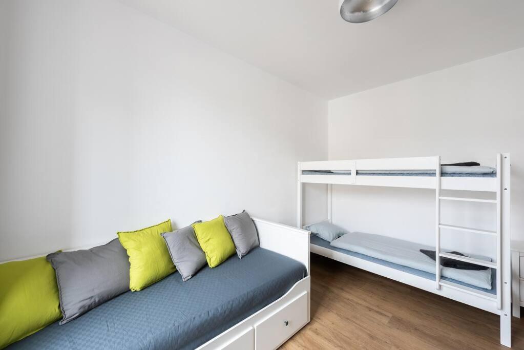 Vacov Apartment